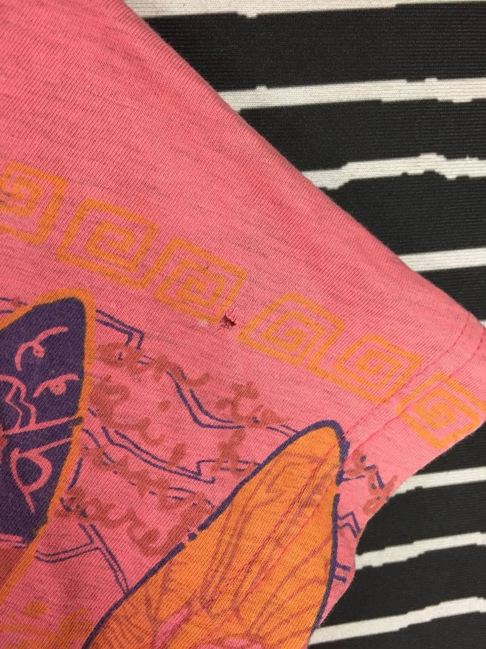Vintage Vtg Nortons Milano Surfboard All-Over Style Wrap Print Tee Size US M / EU 48-50 / 2 - 7 Thumbnail