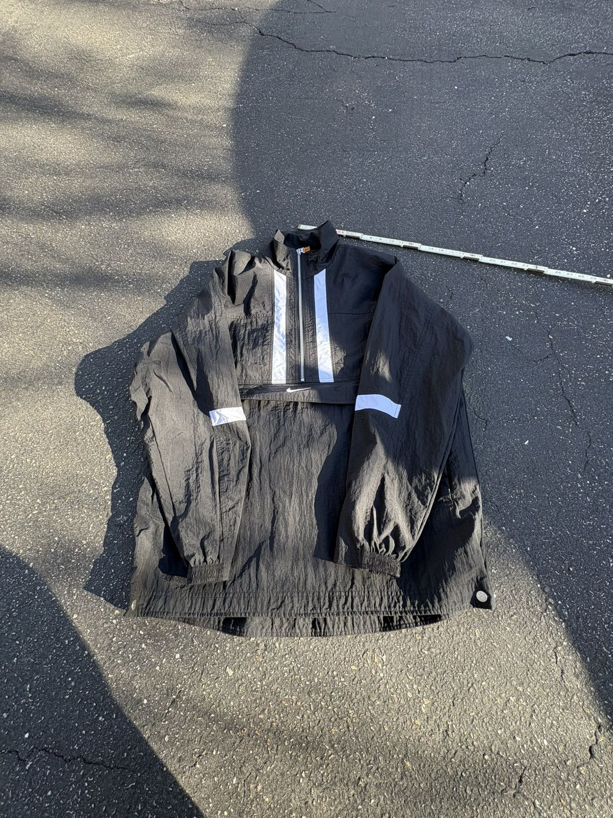 Vintage Vintage Nike Windbreaker Pullover Size US L / EU 52-54 / 3 - 1 Thumbnail