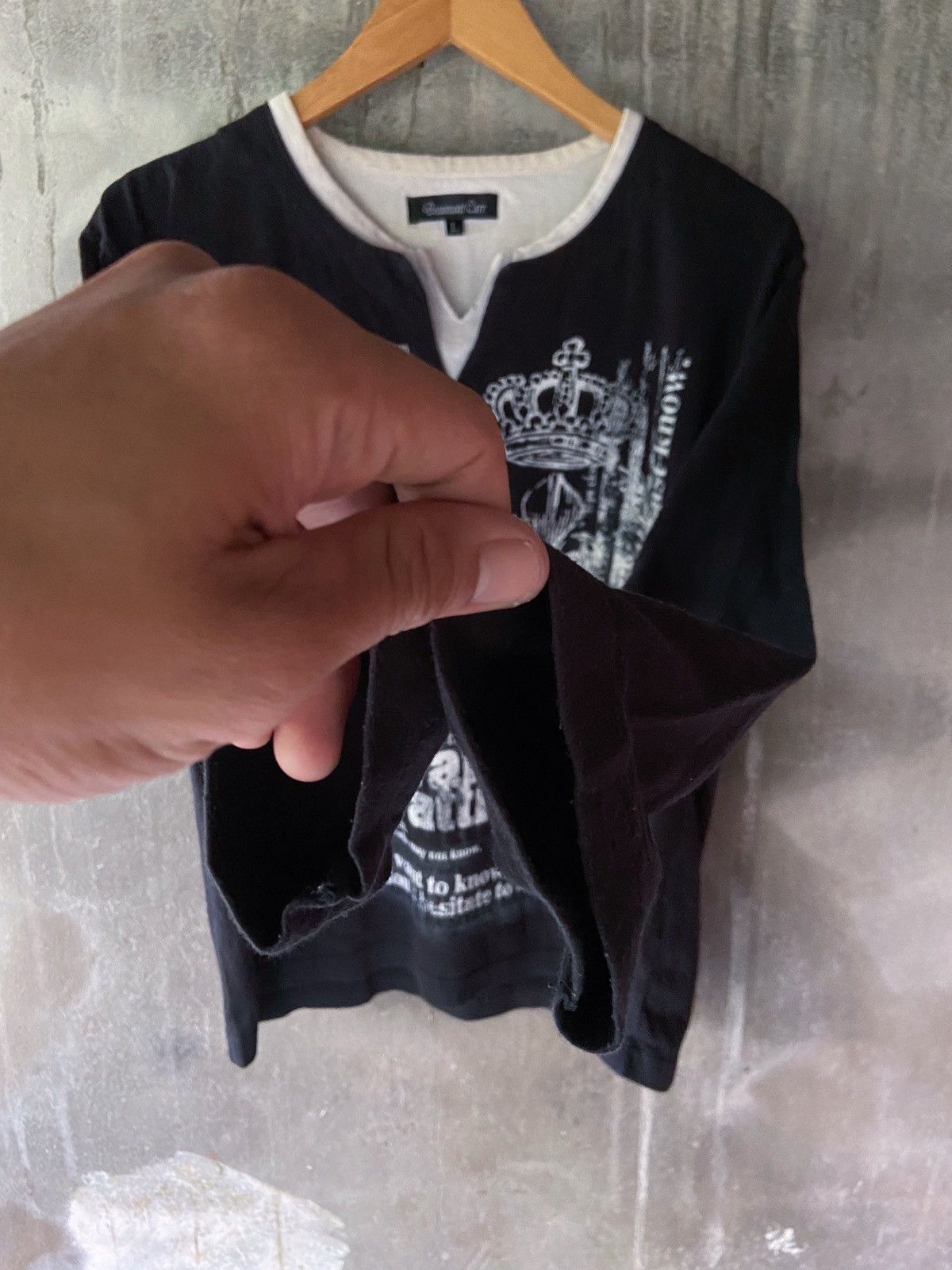Le Grande Bleu (L.G.B.) NOW INTO A REAL WORLD A STRANGE ATTRACTION LONG SLEEVE Size US M / EU 48-50 / 2 - 6 Thumbnail