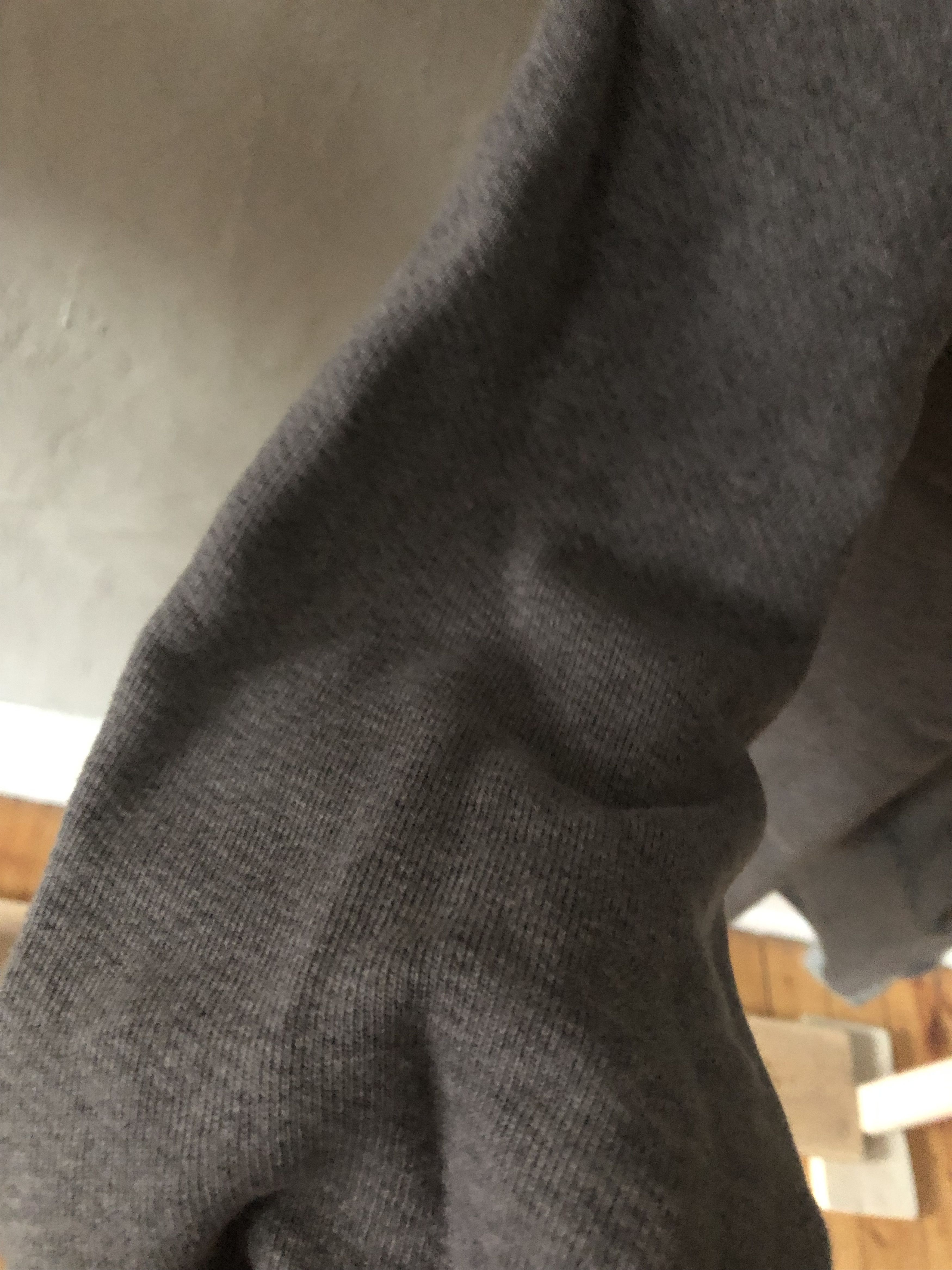 Off-White Off-white, heavy textured sweatshirt Size US M / EU 48-50 / 2 - 3 Thumbnail
