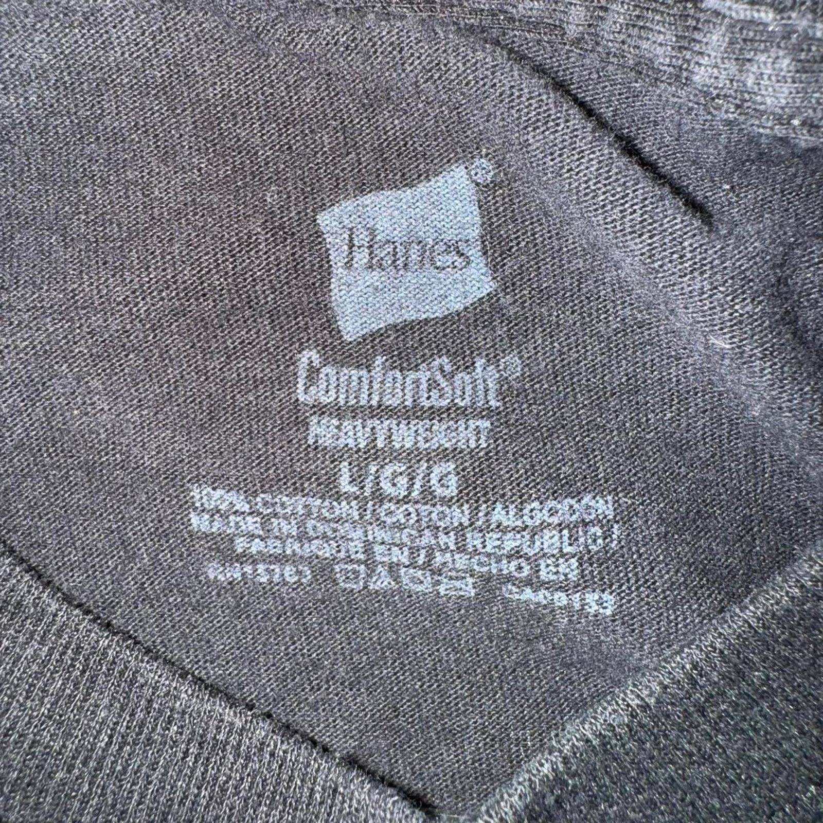 Hanes Large - Vintage y2k garth brooks world tour country tshirt Size US L / EU 52-54 / 3 - 4 Thumbnail