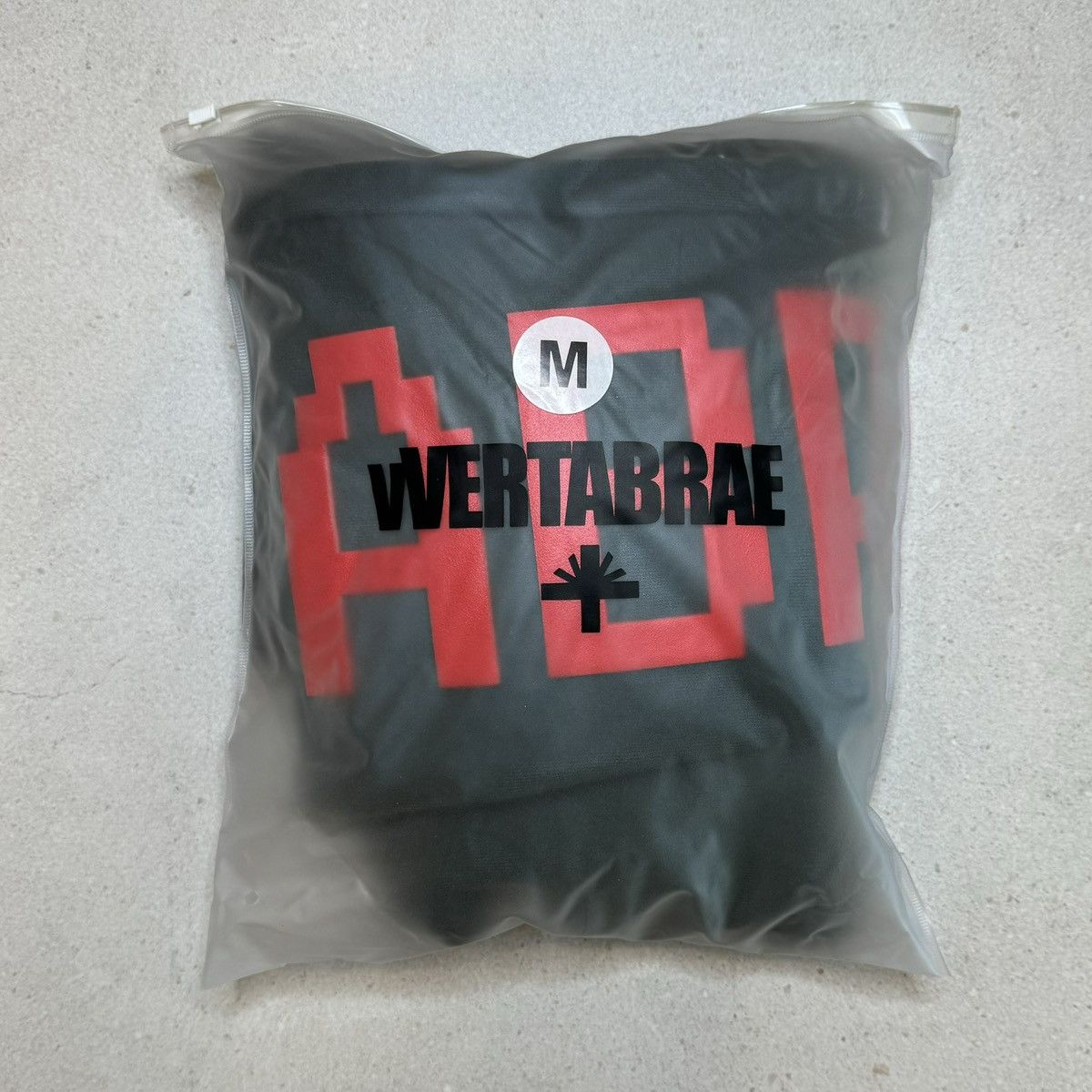 Vertabrae Vertabrae green/red sweatpants SIZE MEDIUM Size US 31 - 3 Thumbnail