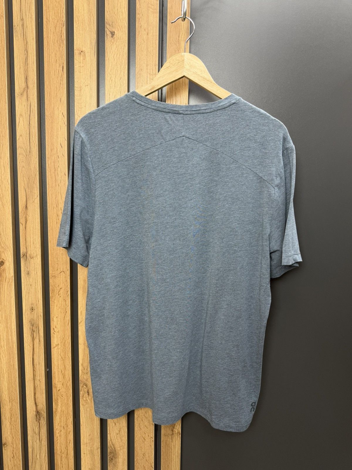 Other On Running Active-T Perfomance T-Shirts Size L Size US L / EU 52-54 / 3 - 7 Thumbnail