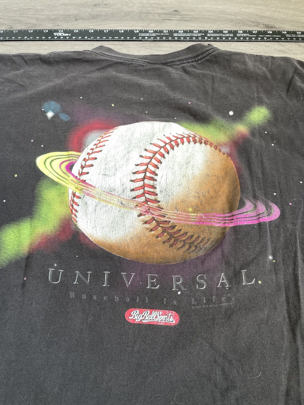Vintage Vintage Big Ball “Universal Baseball Is Life” T-shirt(Sz.XL) Size US XL / EU 56 / 4 - 6 Thumbnail