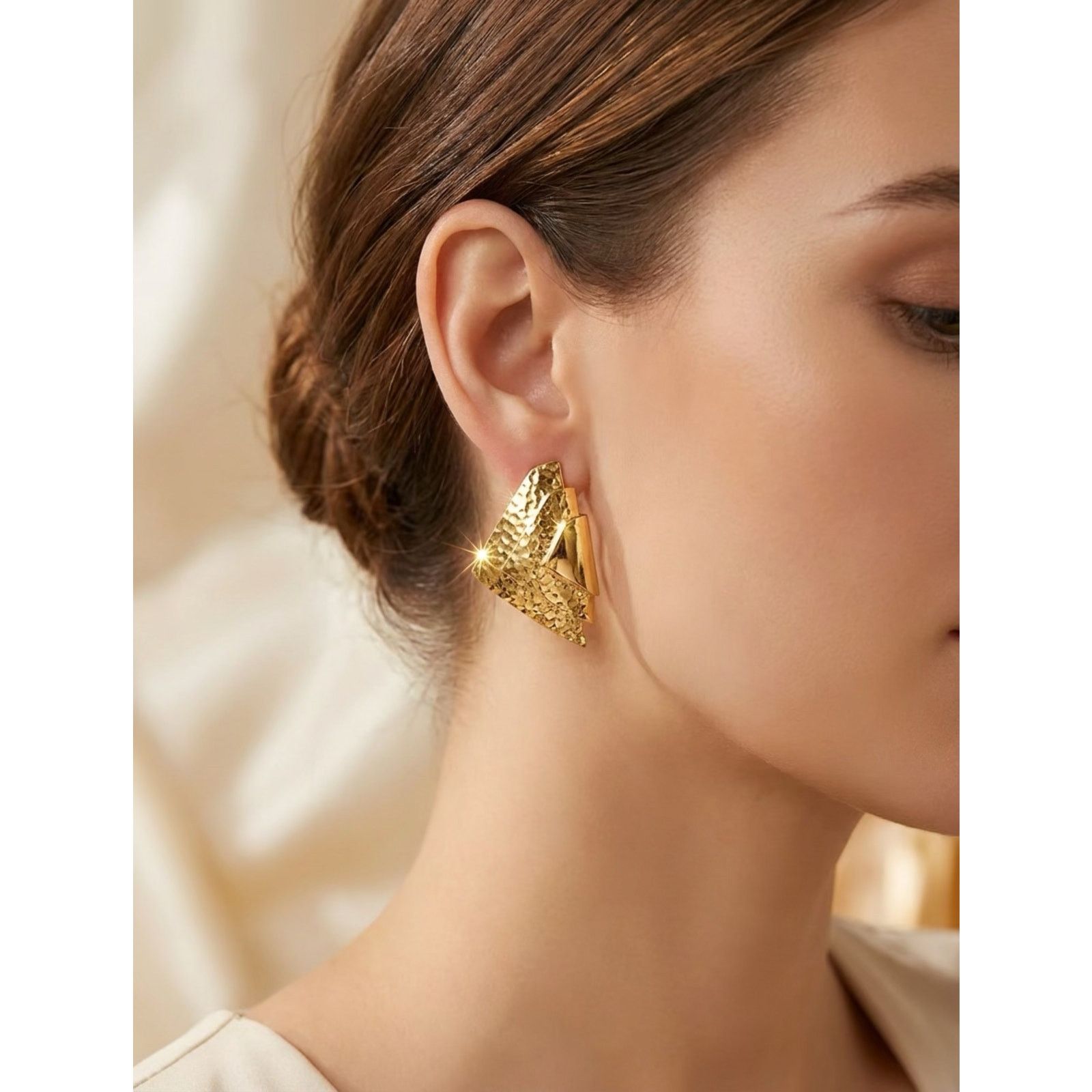Monet Vintage Monet Gold Tone Geometric Clip On Earrings Signed Size ONE SIZE - 2 Thumbnail