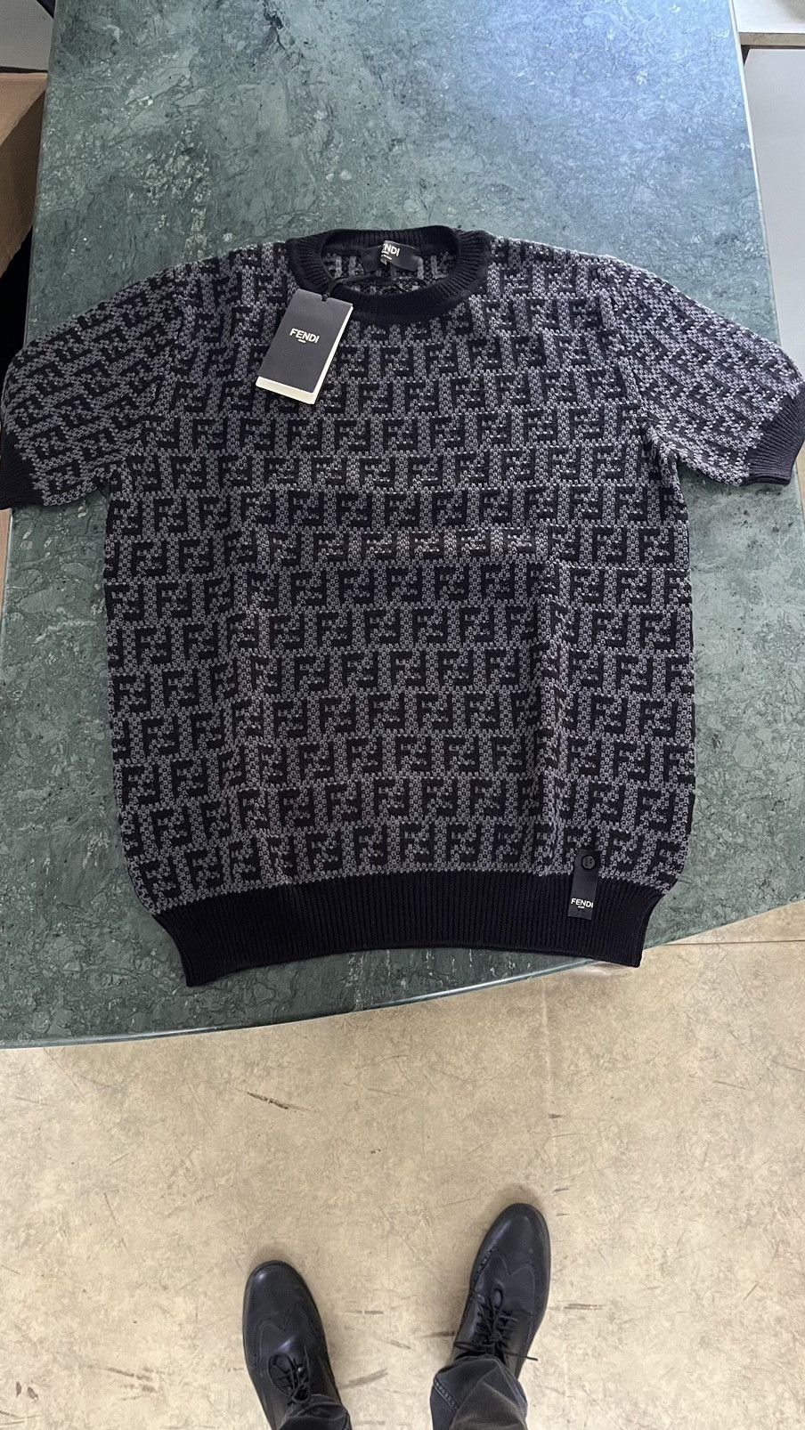 Fendi Fendi T-shirt jumper sweater tshirt FF logo NWT Size US S / EU 44-46 / 1 - 5 Thumbnail