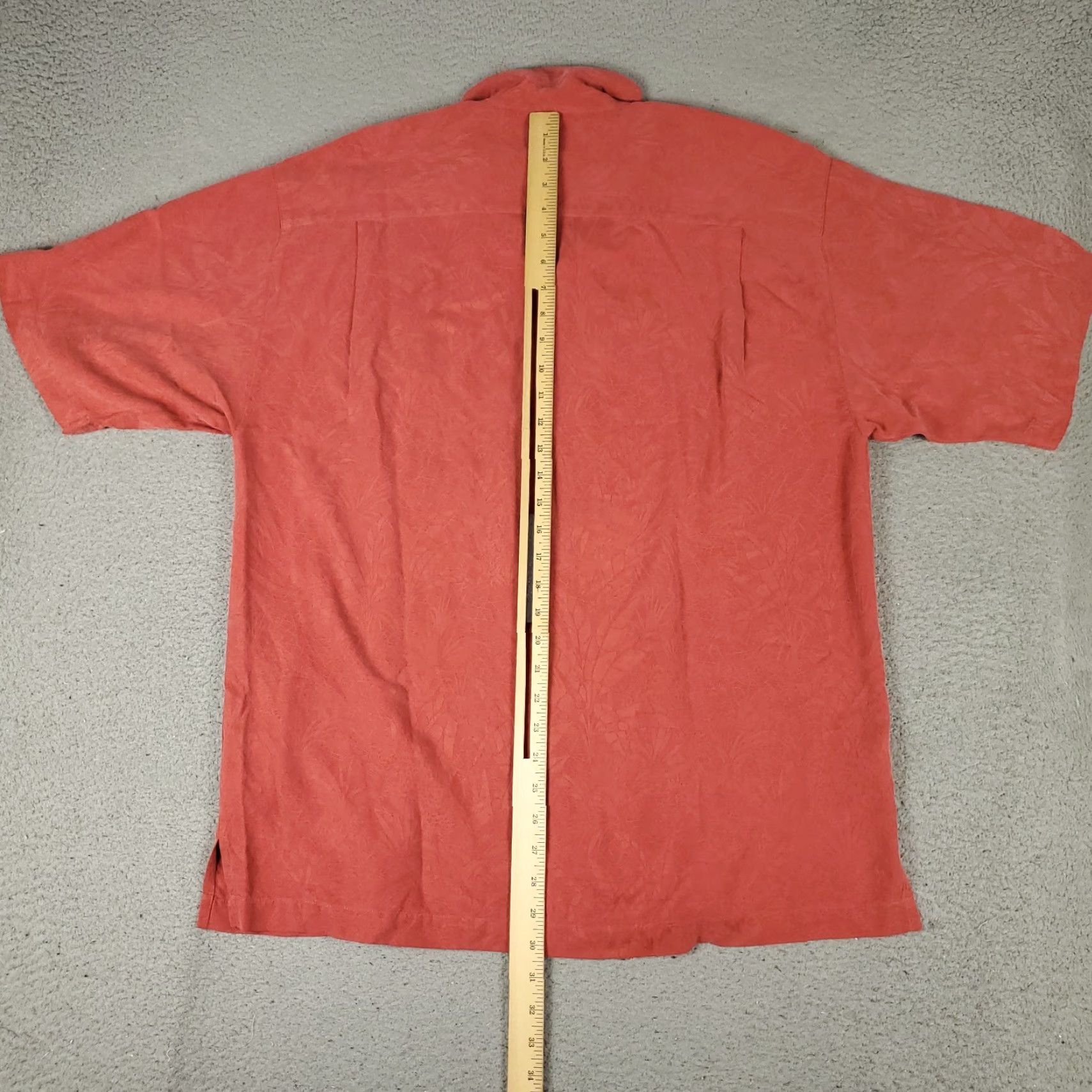 Tommy Bahama Tommy Bahama Shirt Medium Red Silk Hawaiian Button Up Short Sleeve Mens Size US M / EU 48-50 / 2 - 3 Thumbnail
