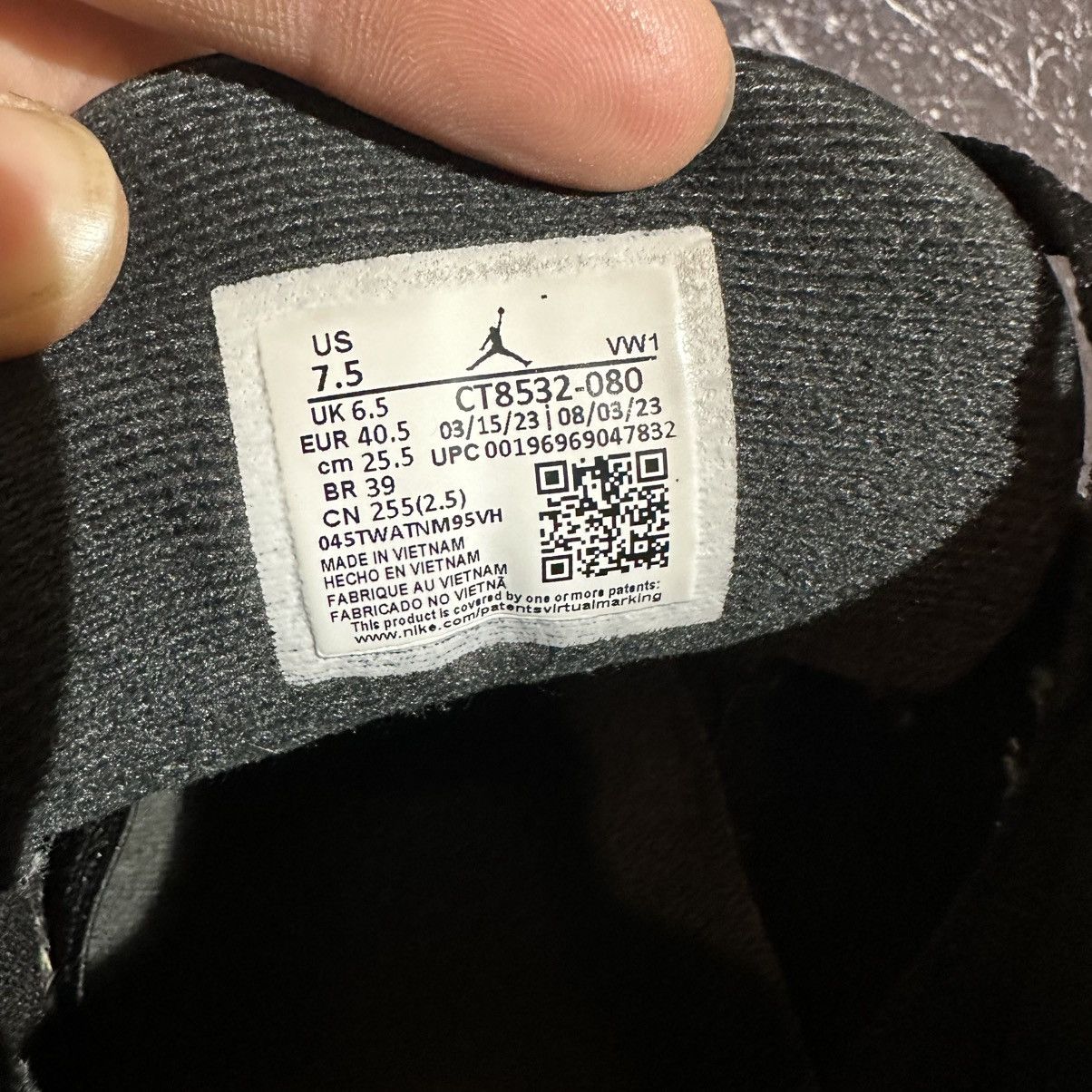 Nike Nike Air Jordan Retro 3 Fear 2023 7.5us 40.5eu 6.5uk Size US 7.5 / EU 40-41 - 12 Thumbnail