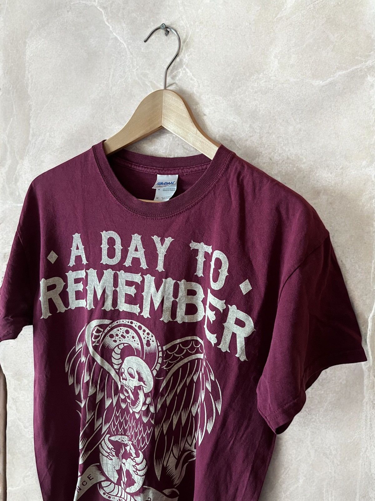 Band Tees × Vintage A DAY TO REMEMBER Vintage 00s Band tee T shirt heavy metal Size US M / EU 48-50 / 2 - 2 Thumbnail