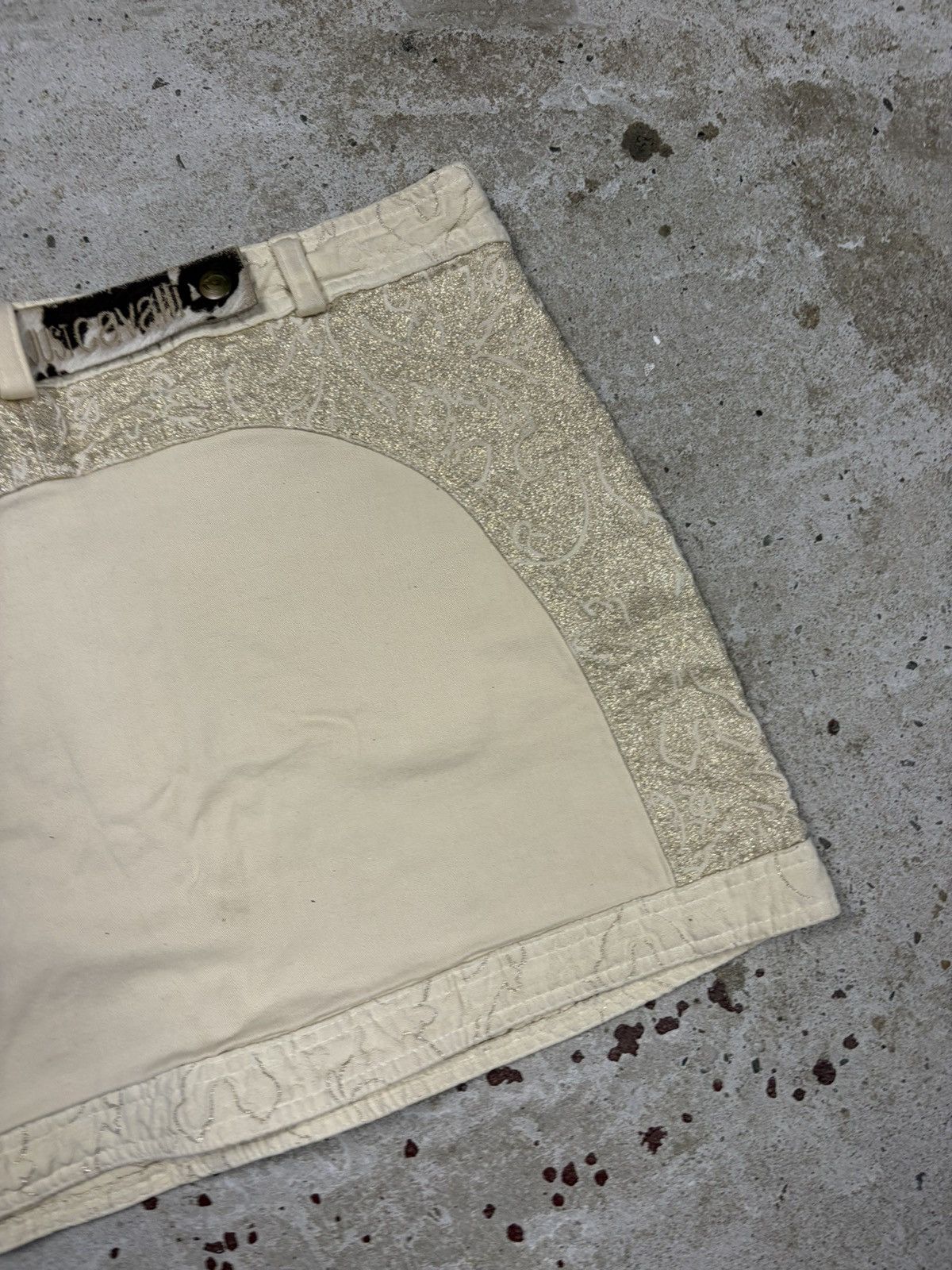 Just Cavalli 2000s Just Cavalli Roberto Beige Gold Mini Skirt Cow Belt Size 32" / US 10 / IT 46 - 10 Thumbnail