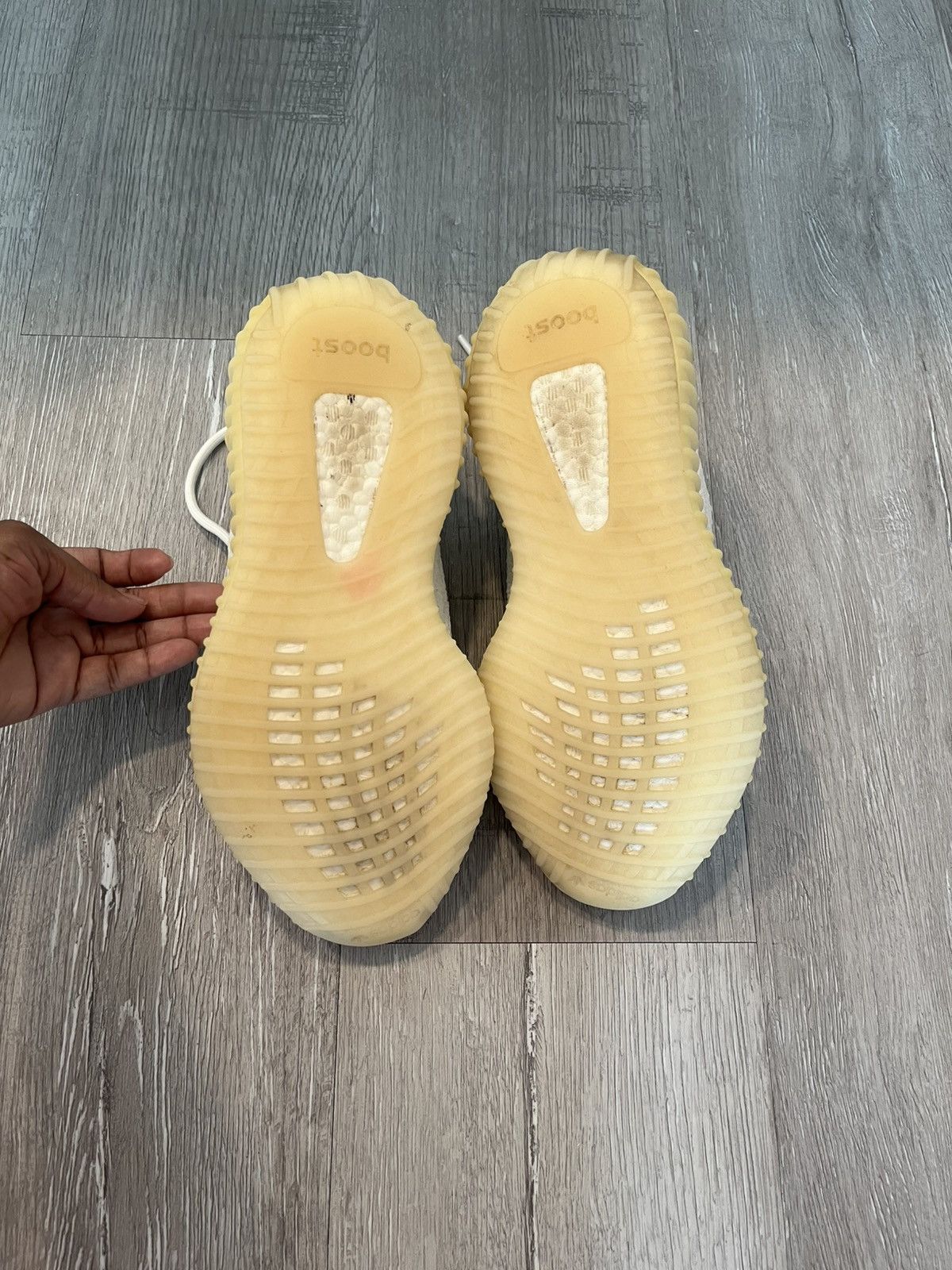 Yeezy Yeezy’s for sale Size US 7 / IT 37 - 5 Thumbnail