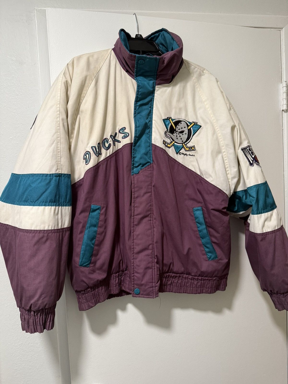 NHL × Vintage Vintage Mighty Ducks Puffer Size US S / EU 44-46 / 1 - 2 Thumbnail