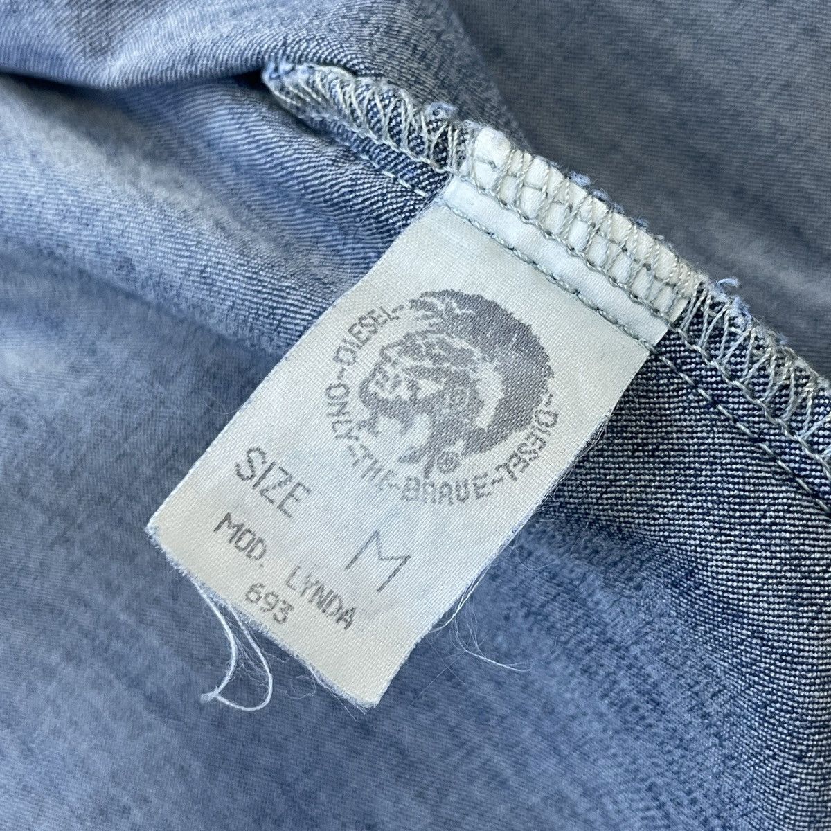 Diesel Vintage Diesel Women Denim Jacket Size M Size M / US 6-8 / IT 42-44 - 17 Thumbnail