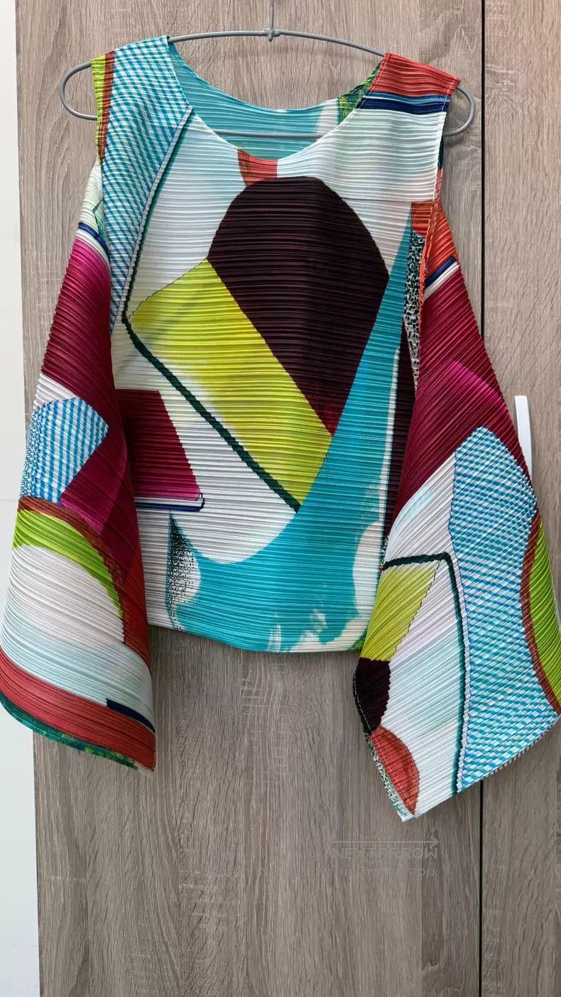 Issey Miyake Issey Miyake Bounce Top Size L / US 10 / IT 46 - 2 Thumbnail
