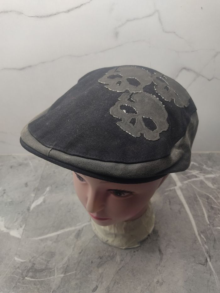 Japanese Brand Vintage Skulls Flat Hat Baretta Size ONE SIZE - 3 Thumbnail