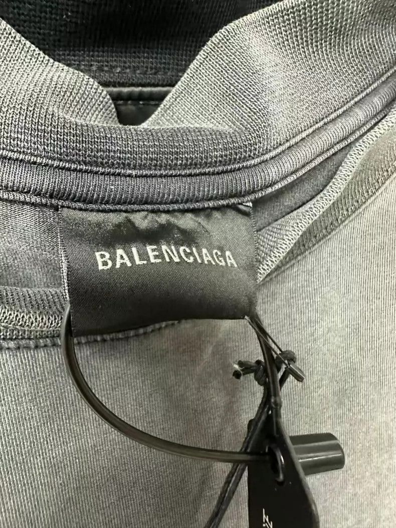 Balenciaga Balenciaga 25ss Single Ring Leopard Print Fake Two Piece S Size US M / EU 48-50 / 2 - 4 Thumbnail