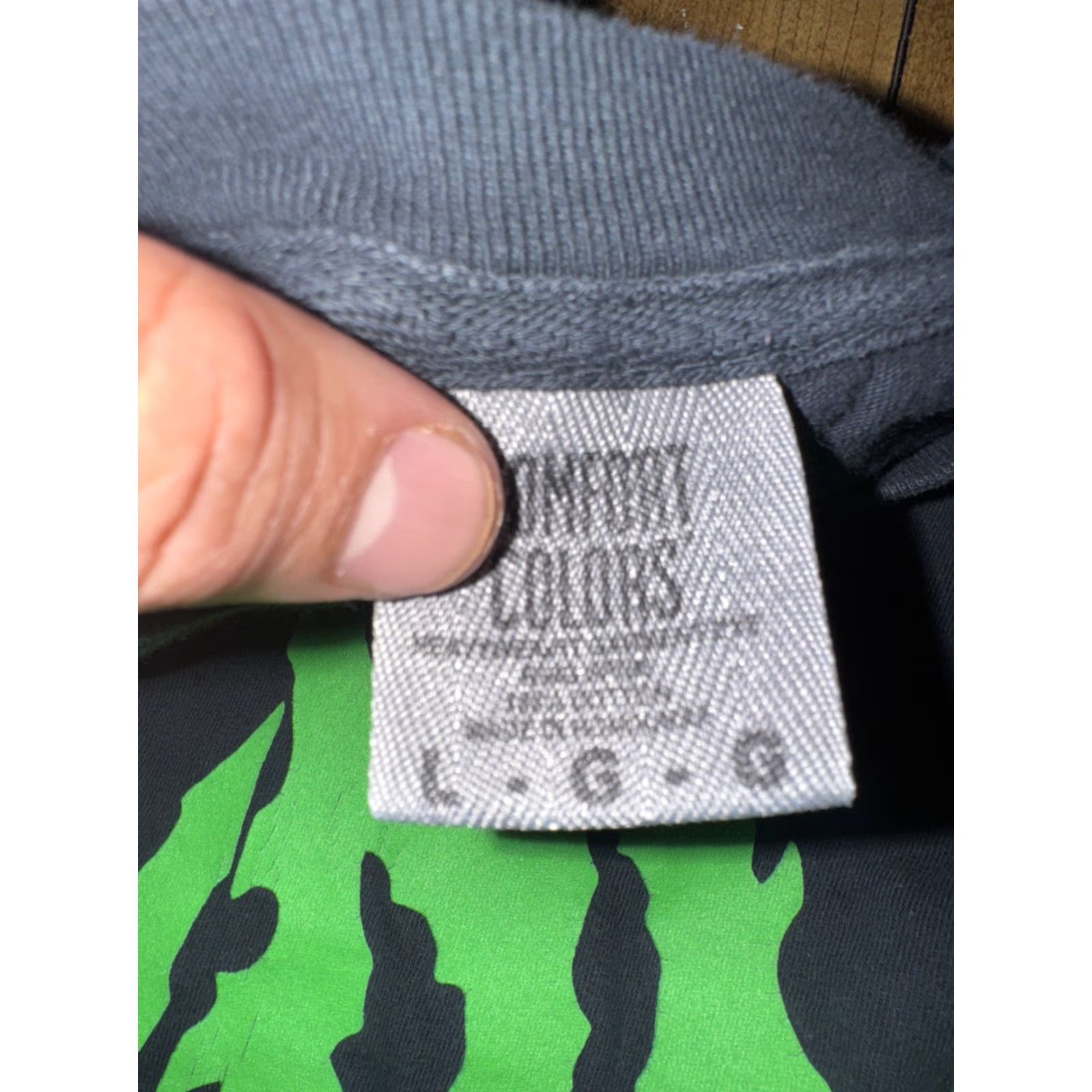 Vintage VINTAGE VXDN METAL Band Shirt Long Sleeve Black Green Barbed Wire Graphic L Mens Size US L / EU 52-54 / 3 - 5 Thumbnail