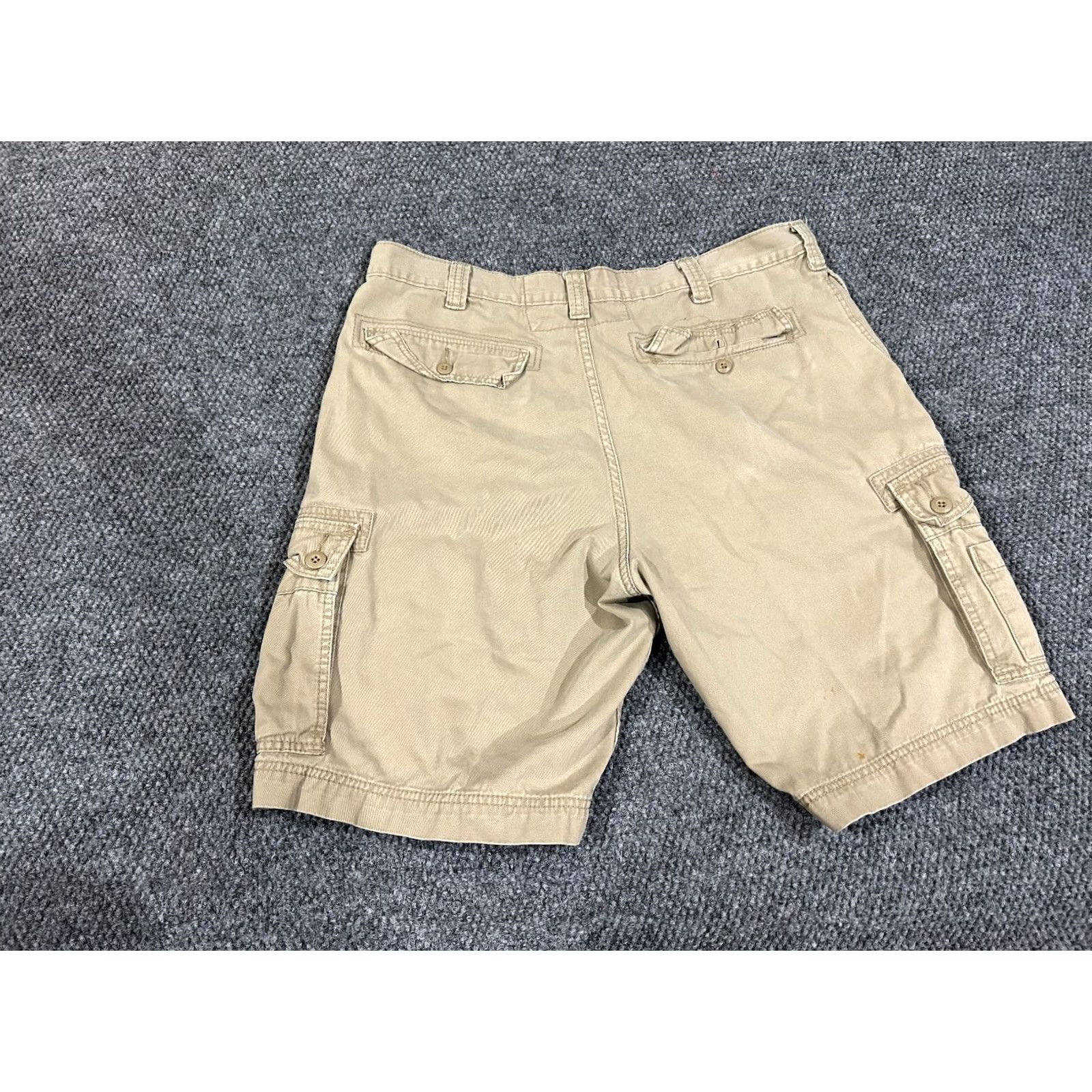 Levi's Levi's Cargo Shorts Mens 38 Khaki Cotton Casual Utility Flat Front Pockets Beige Army Inseam 10in Regular Size 38 Men Size US 38 / EU 54 - 6 Thumbnail