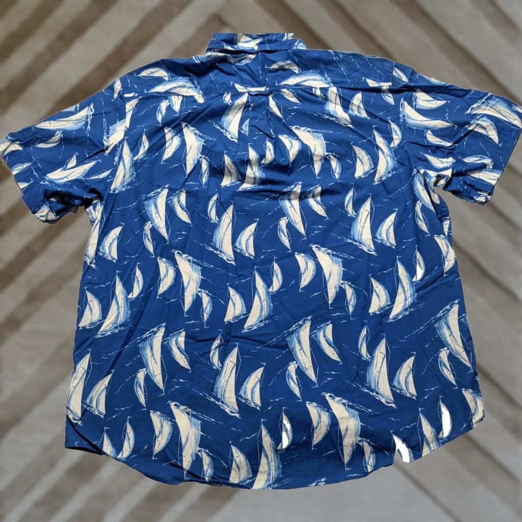 Lands' End Lands' End Blue SAIL BOAT AOP Shirt - Men XL 17-17.5 Traditional Fit Size US XL / EU 56 / 4 - 1 Thumbnail