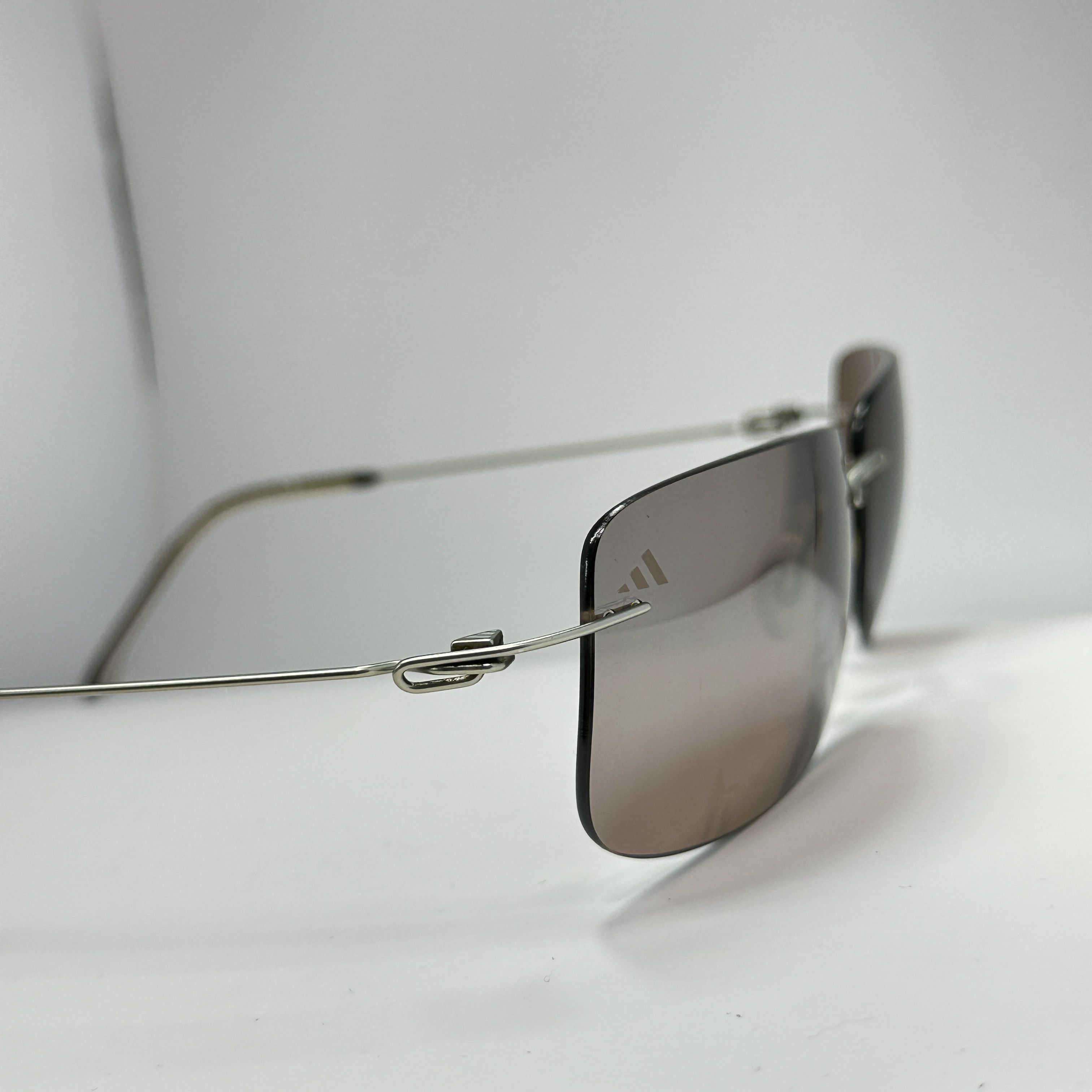 Adidas Vintage Streetwear Old School Adidas Sunglasses 00s Size ONE SIZE - 3 Thumbnail