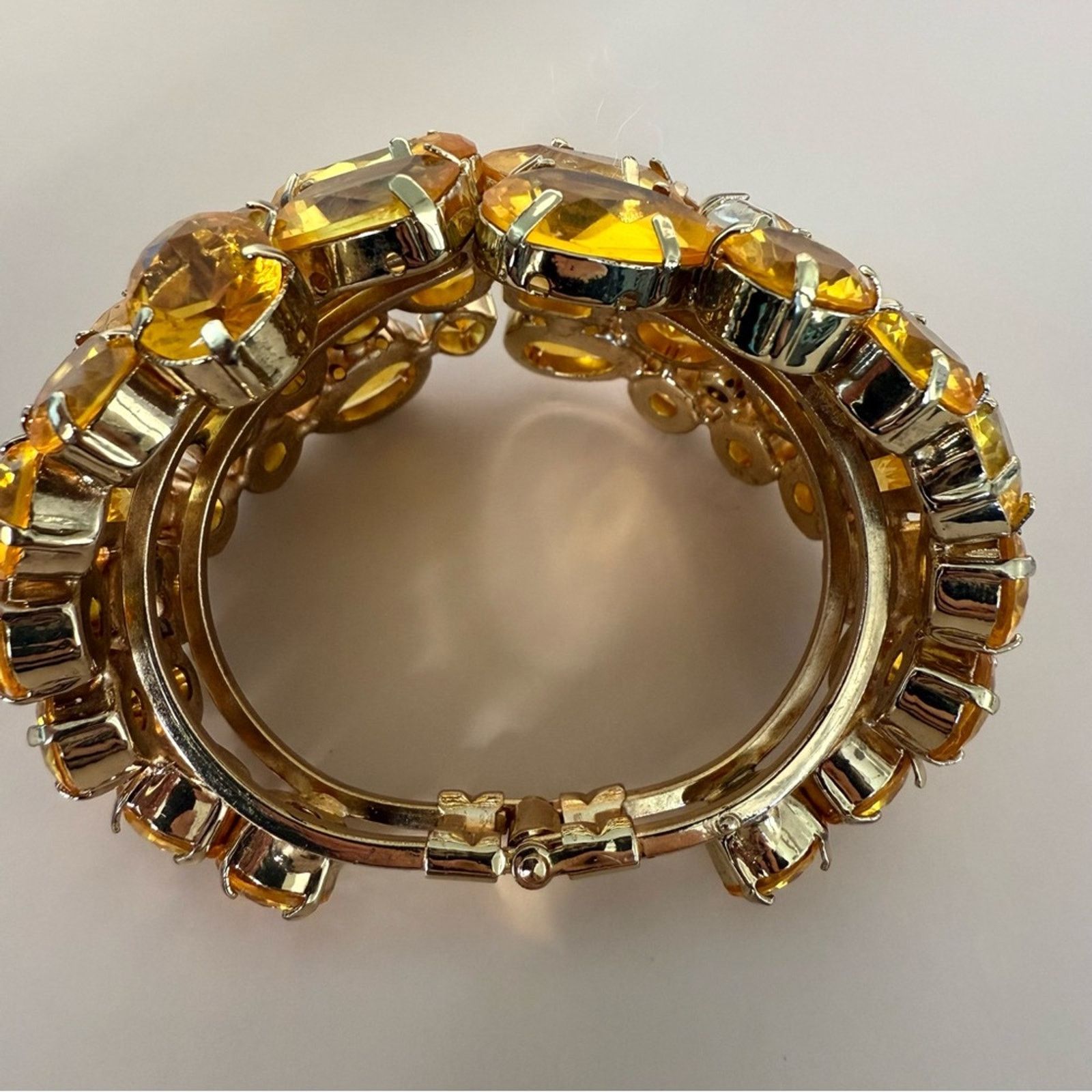 Other Women large bracelet with crystals Size ONE SIZE - 3 Thumbnail