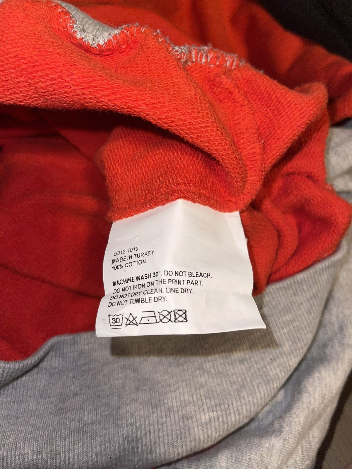 Gosha Rubchinskiy GOSHA RUBCHINSKIY COMBO HOODIE RED GRAY Size US XS / EU 42 / 0 - 4 Thumbnail