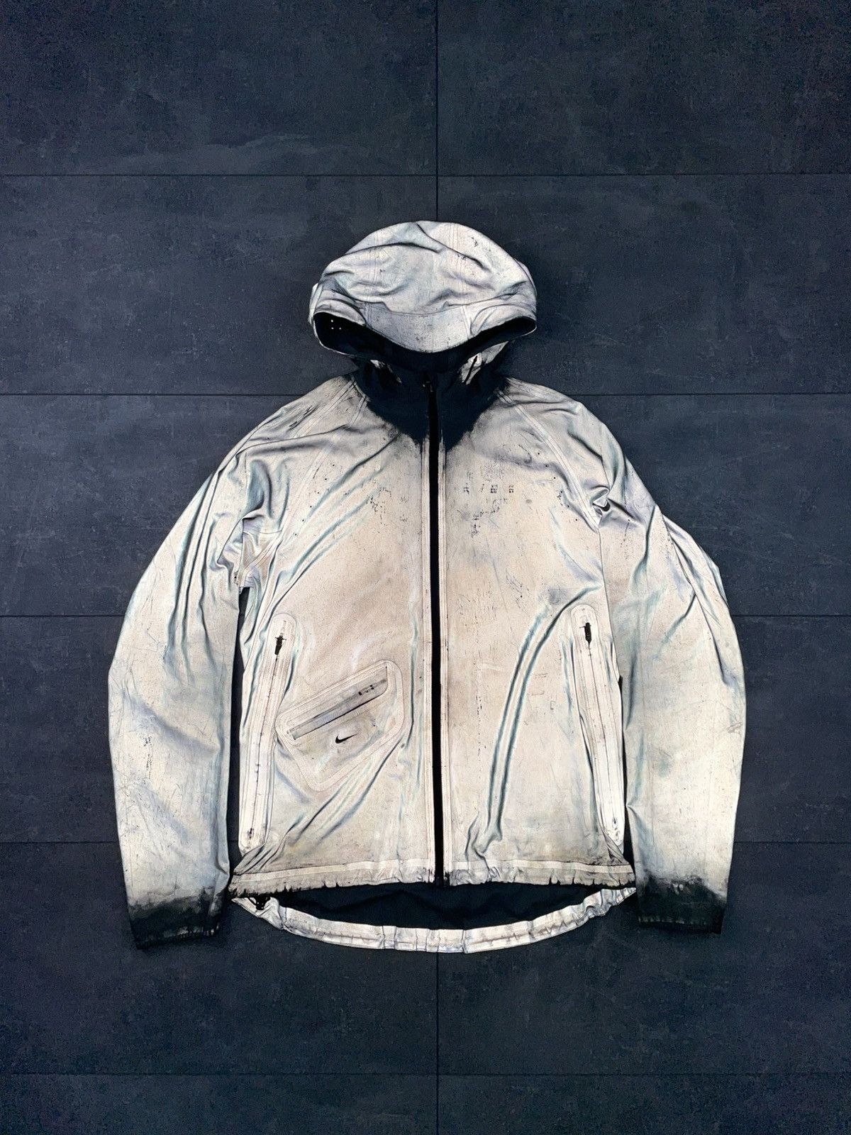 Nike Nike Reflective Vintage Jacket Steetwear Size US L / EU 52-54 / 3 - 3 Thumbnail
