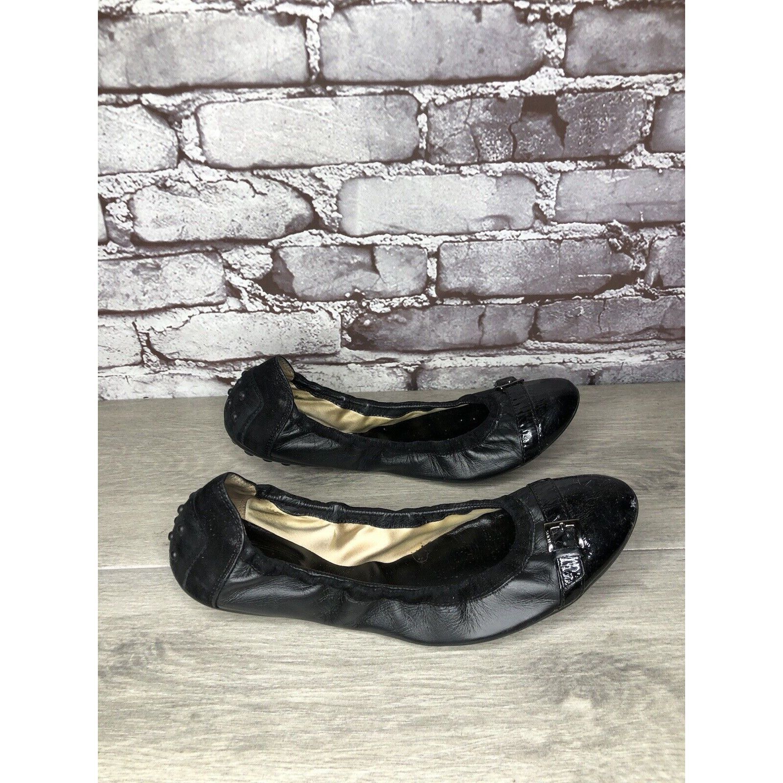 Tod's Tod's Black Leather Cap Toe Buckle Ballerina Ballet Flats Wo Size US 10 / IT 40 - 1 Thumbnail