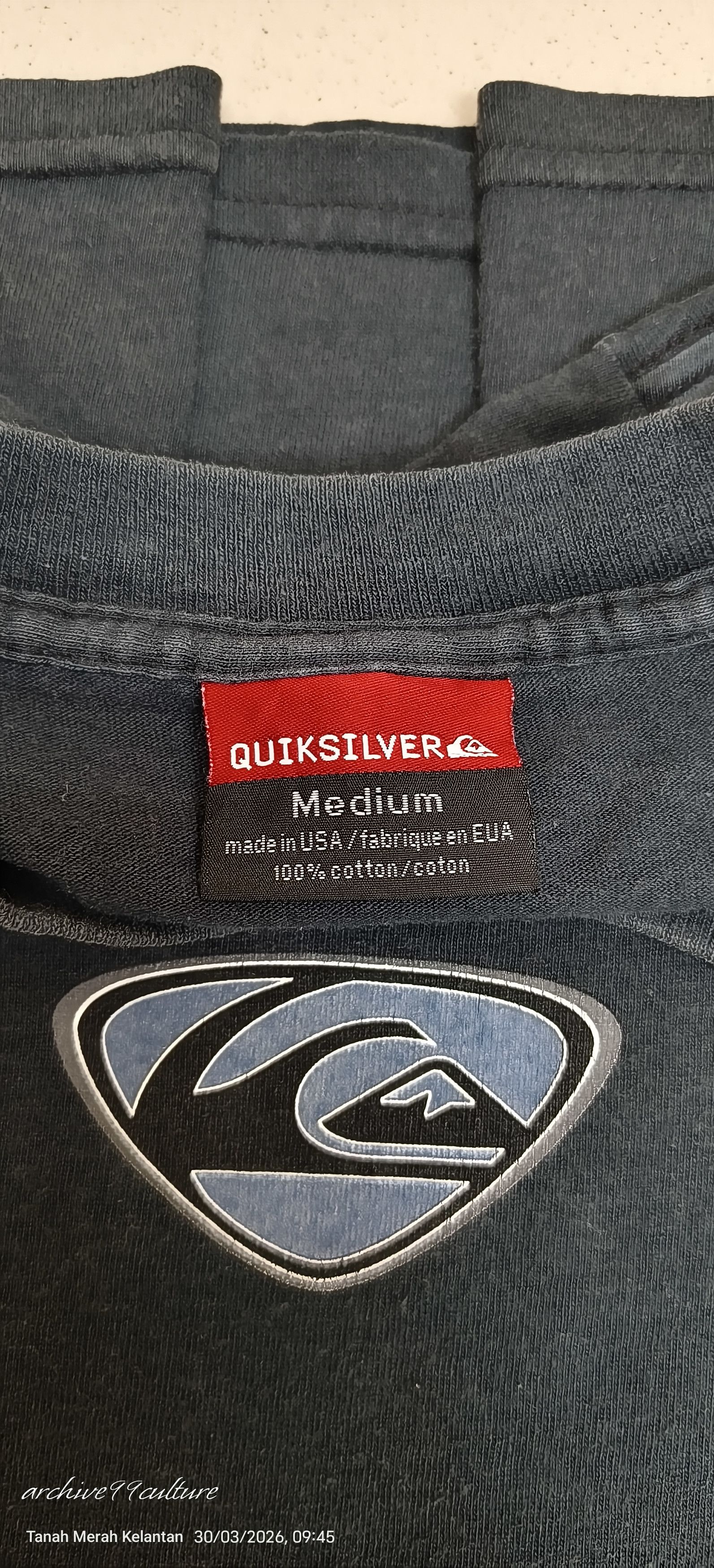 Quiksilver late 90s early Y2K Quiksilver "Shield Logo" T shirt USA Size US M / EU 48-50 / 2 - 4 Thumbnail
