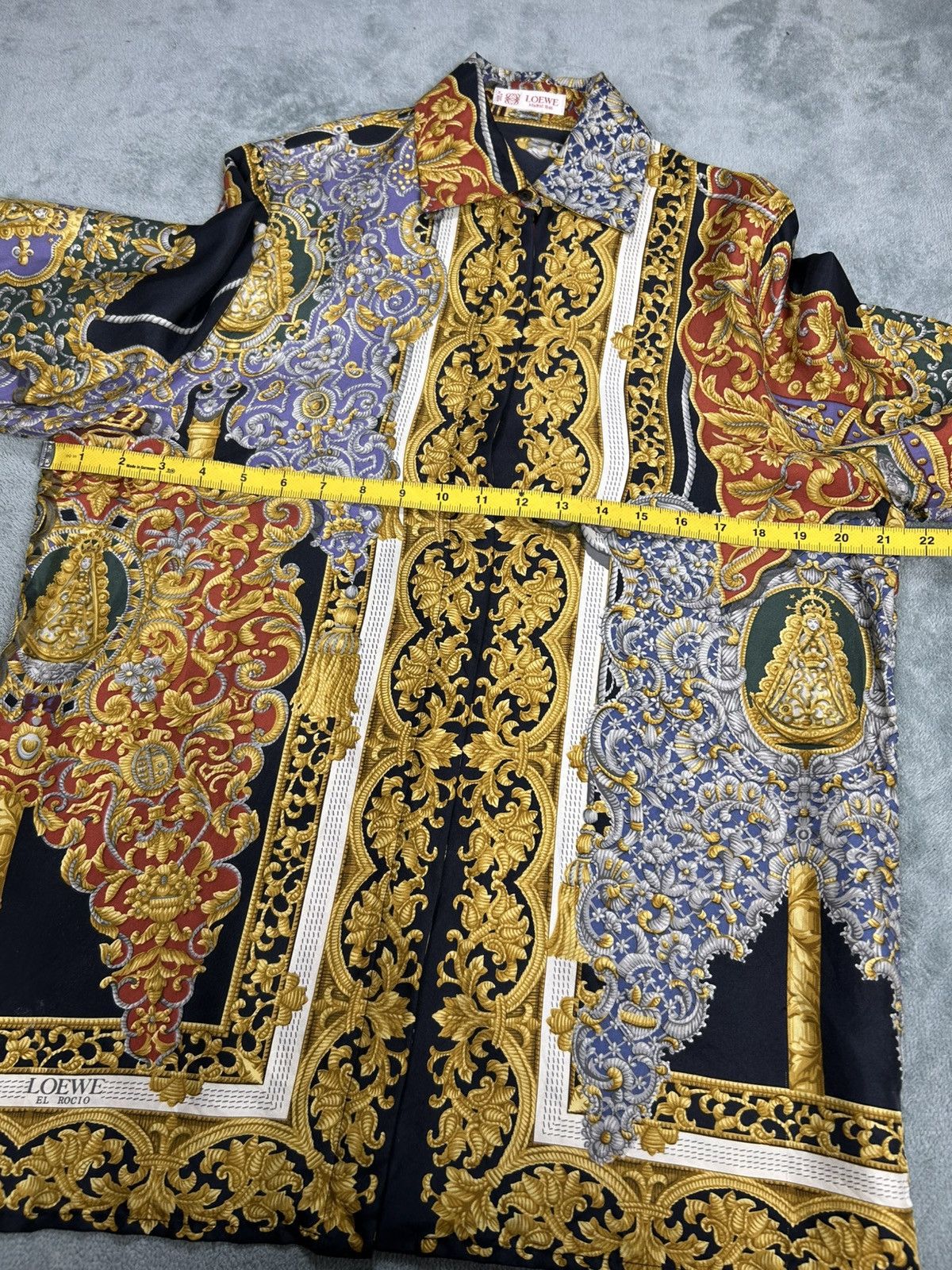 Loewe Vintage Loewe ‘El Rocio’ Silk Baroque Button Up Size US M / EU 48-50 / 2 - 16 Thumbnail