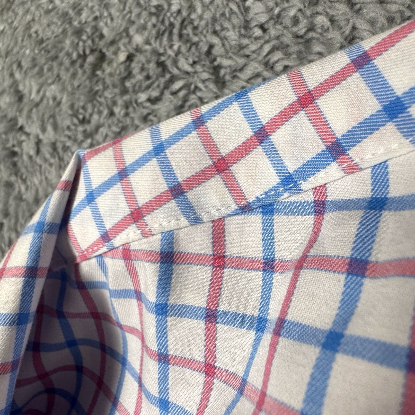 Peter Millar **Peter Millar Crown Ease Stretch Mens XL Multicolor Button-Up Shirt** User: Peter Millar Crown Ease Stretch Mens XL Multicolor Button-Up Shirt Size US XL / EU 56 / 4 - 4 Thumbnail