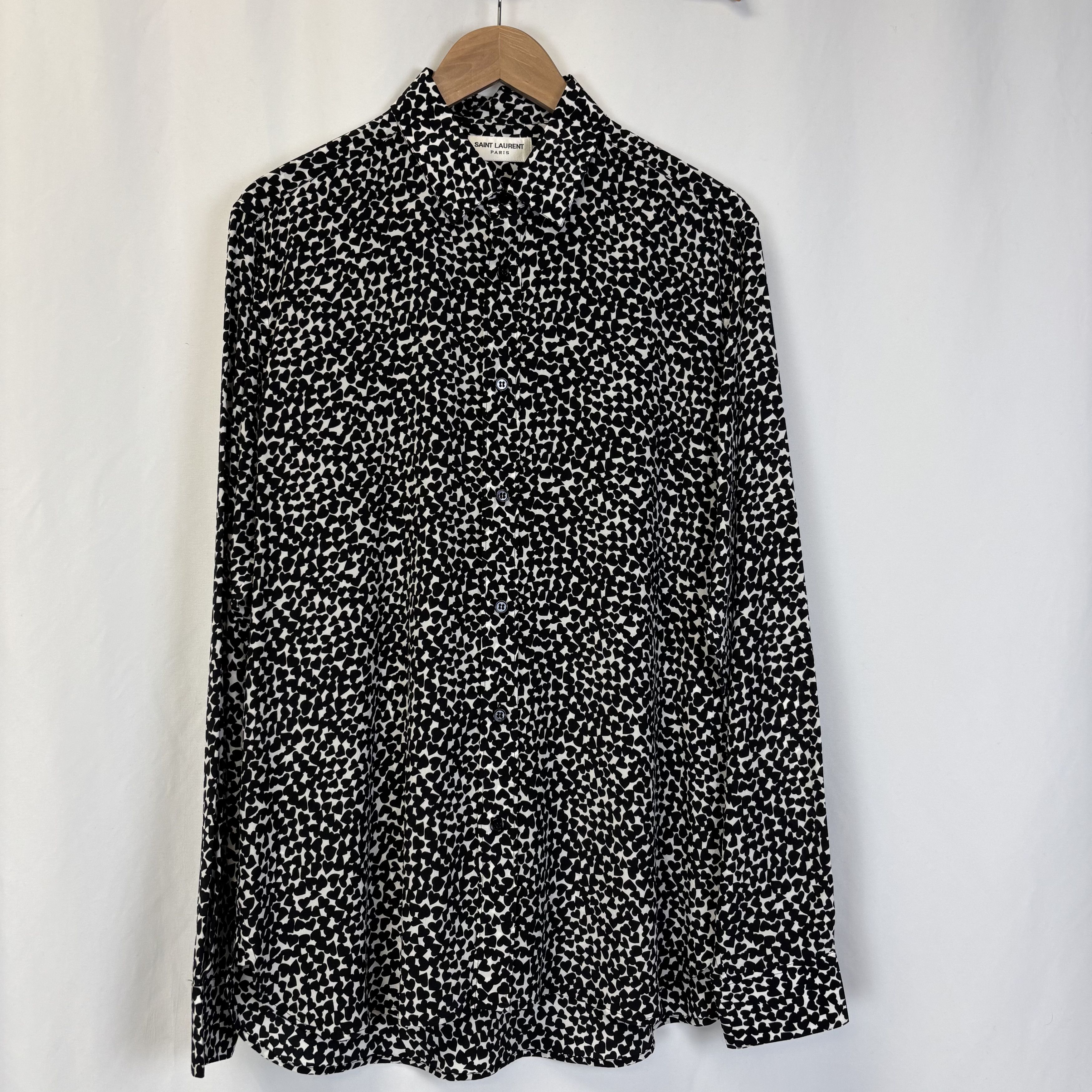 Saint Laurent Paris Saint Laurent Black & White Heart Shirt Size US L / EU 52-54 / 3 - 1 Thumbnail