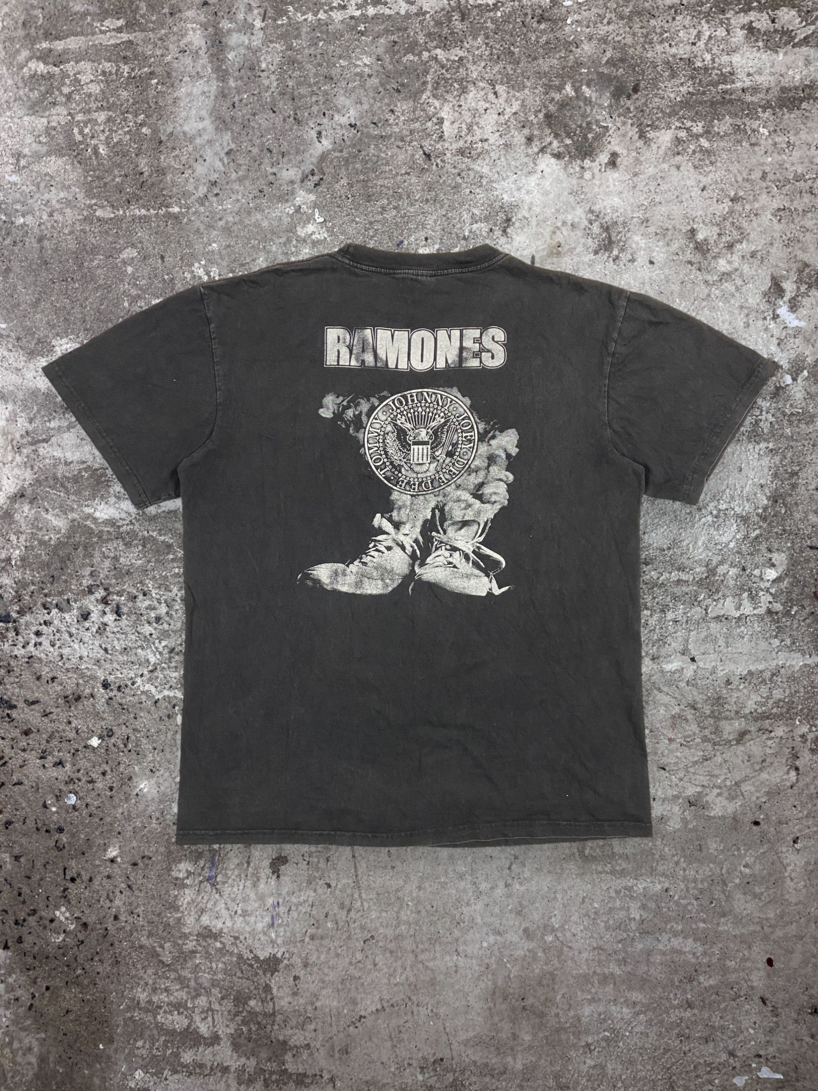 Band Tees OG 1990s RAMONES HEAVY VINTAGE TEE - № 215 Size US XL / EU 56 / 4 - 2 Thumbnail