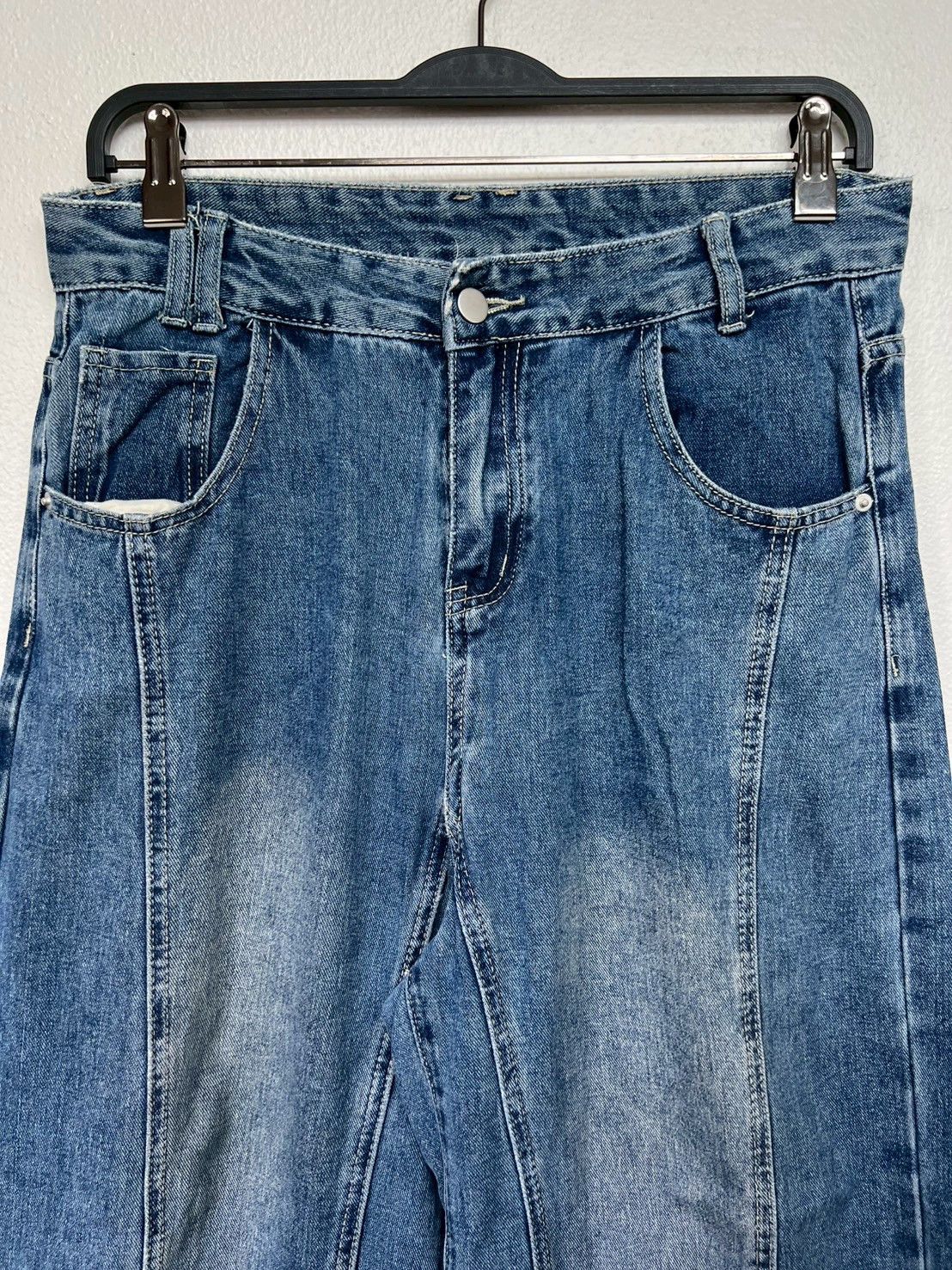 Vintage VINTAGE WIDE LEG DENIM PANTS DISTRESSED Size US 32 / EU 48 - 2 Thumbnail