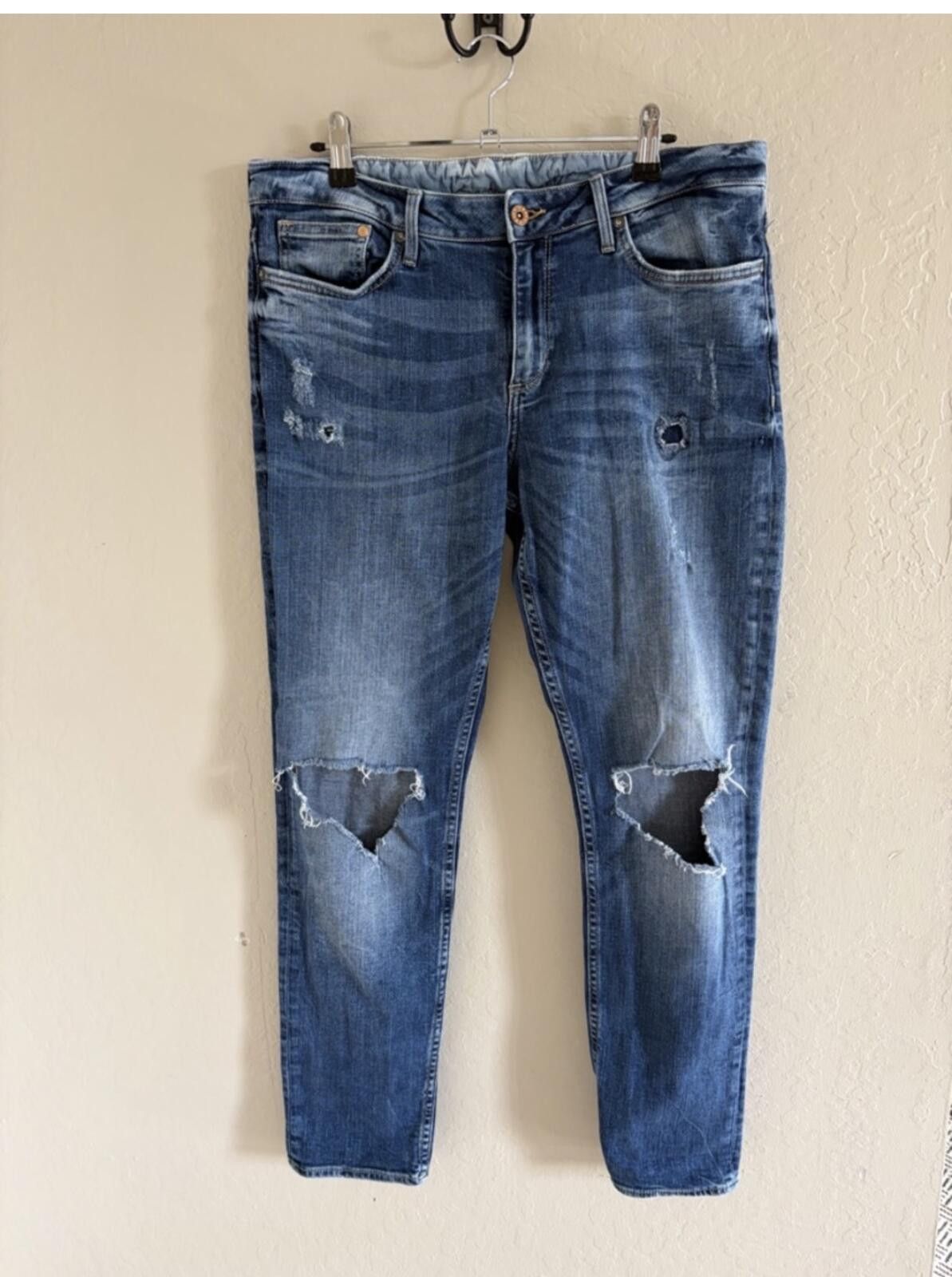H&M H&M Light Blue Boyfriend Denim Jeans Size 29" - 1 Thumbnail