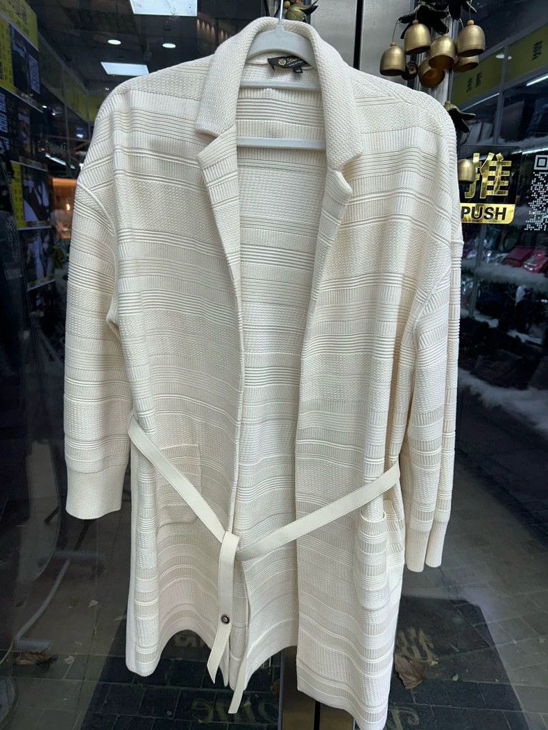 Loro Piana LORO PIANA Beige coat Size XS / US 0-2 / IT 36-38 - 1 Thumbnail