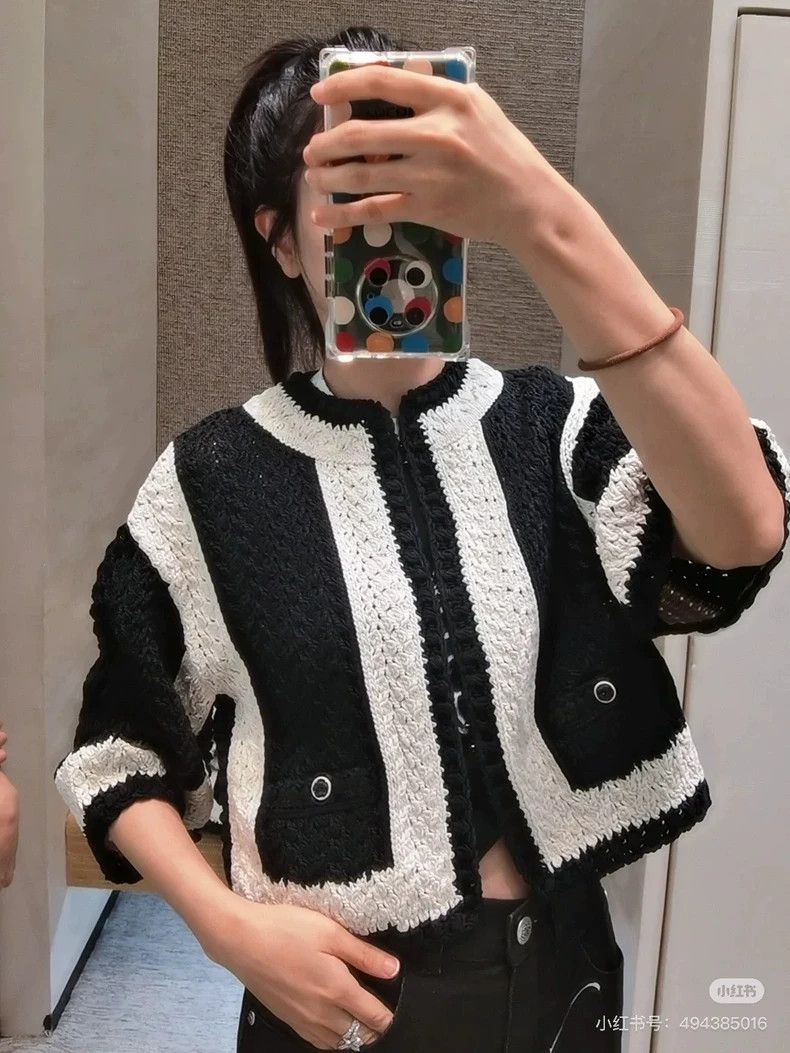 Chanel Chanel 22c early spring black and white hollow woven cardi Size XS / US 0-2 / IT 36-38 - 9 Thumbnail