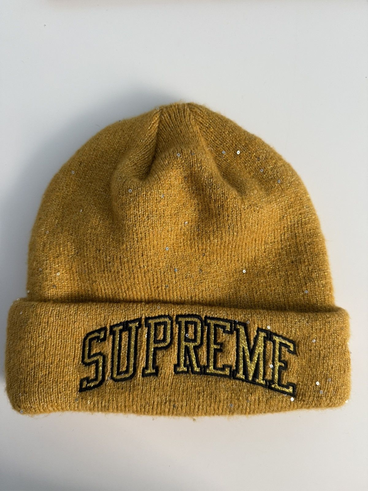 Supreme Supreme beanie gold metallic Size ONE SIZE - 1 Thumbnail