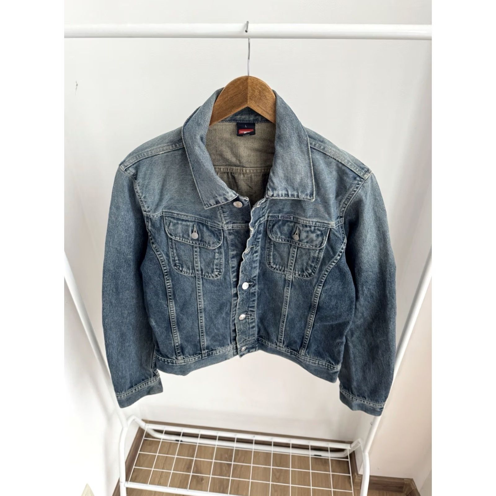 Diesel VINTAGE Diesel 90s Denim Button Up Cropped Blue Jacket Men L Jacket Denim Blue and Black? (Correcting?) Size US L / EU 52-54 / 3 - 5 Thumbnail