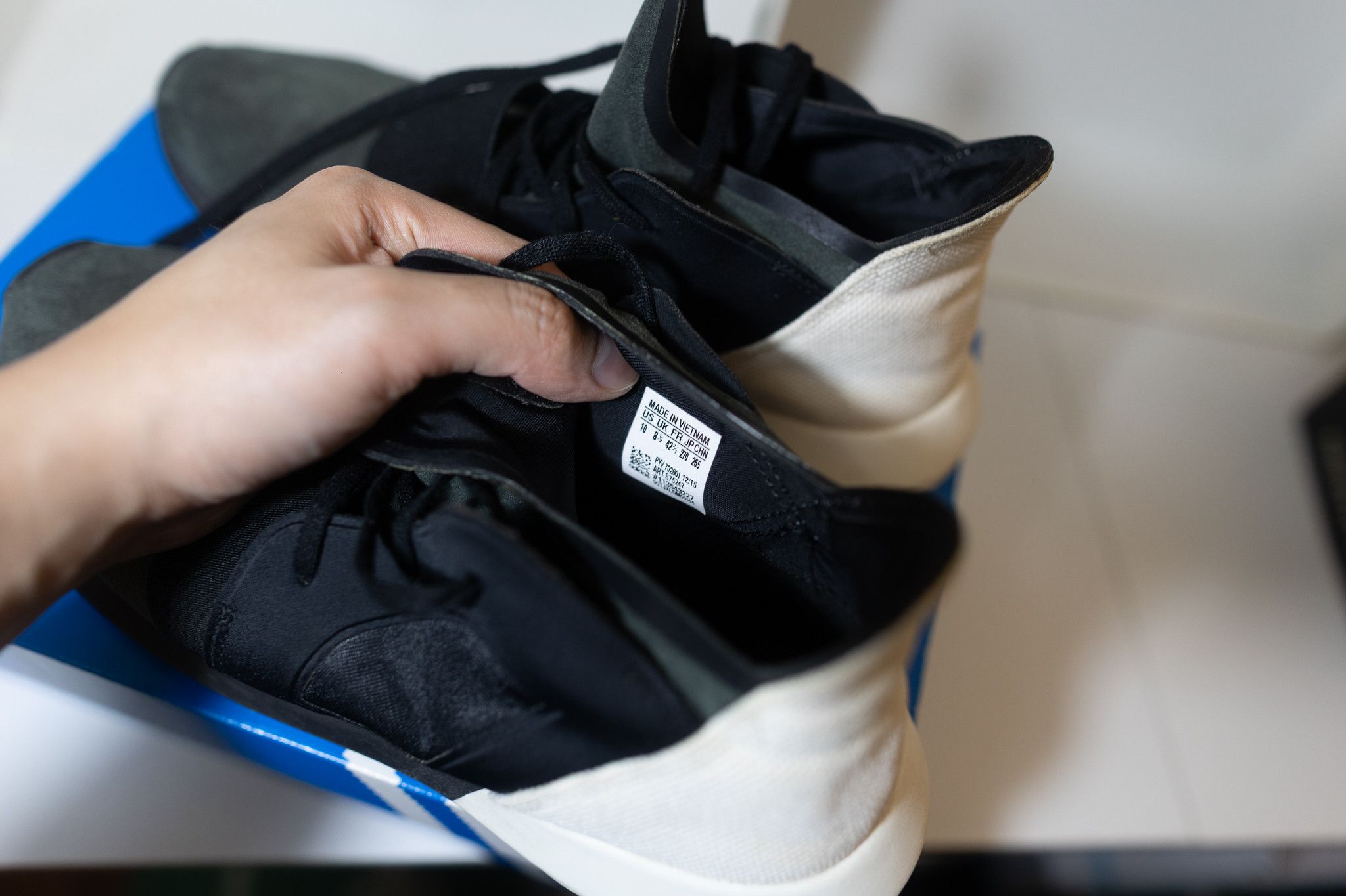 Adidas Adidas Tubular Defiant W Black White Size US 10 / IT 40 - 6 Thumbnail