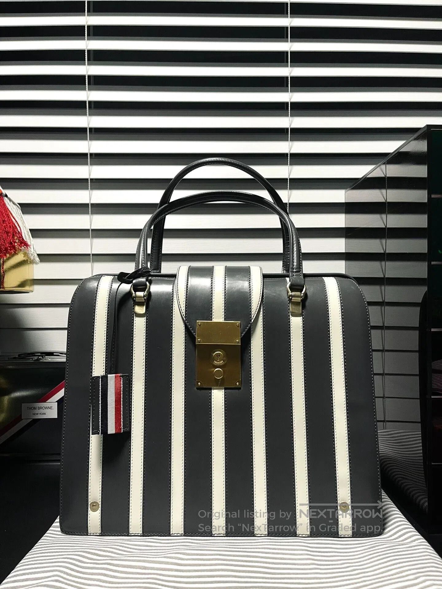 Thom Browne Thom Browne Striped Doctor's Handbag. Size ONE SIZE - 1 Thumbnail