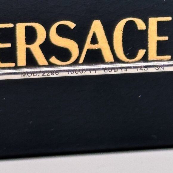 Versace NEW VERSACE SUNGLASSES VE2296 1000/V1 SILVER UNISEX EYEWEAR Size ONE SIZE - 7 Thumbnail