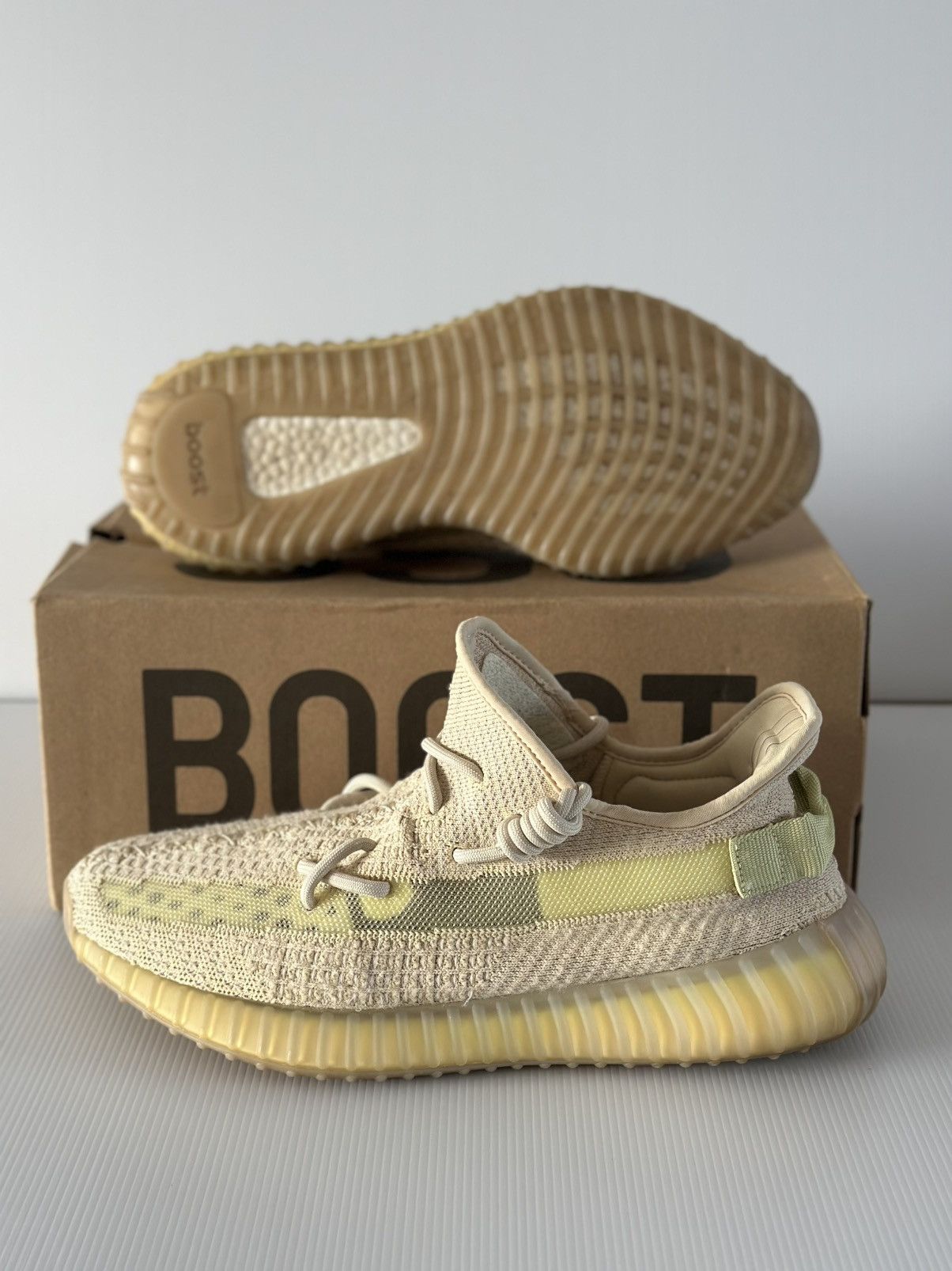 Yeezy Yeezy Boost 350 V2 FLAX Size US 11 / EU 44 - 6 Thumbnail