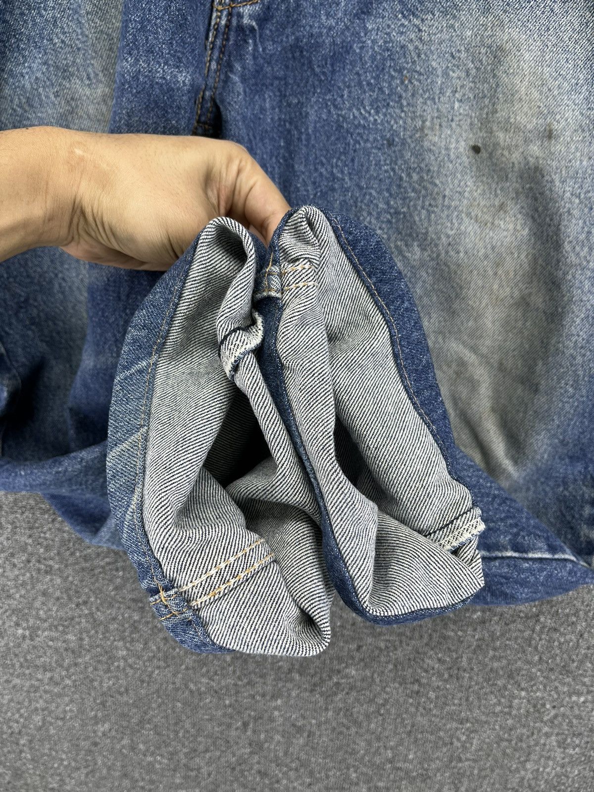 Levi's Vintage Levi's 505 Regular Fit Rare Jeans Denim Pants Size US 36 / EU 52 - 12 Thumbnail