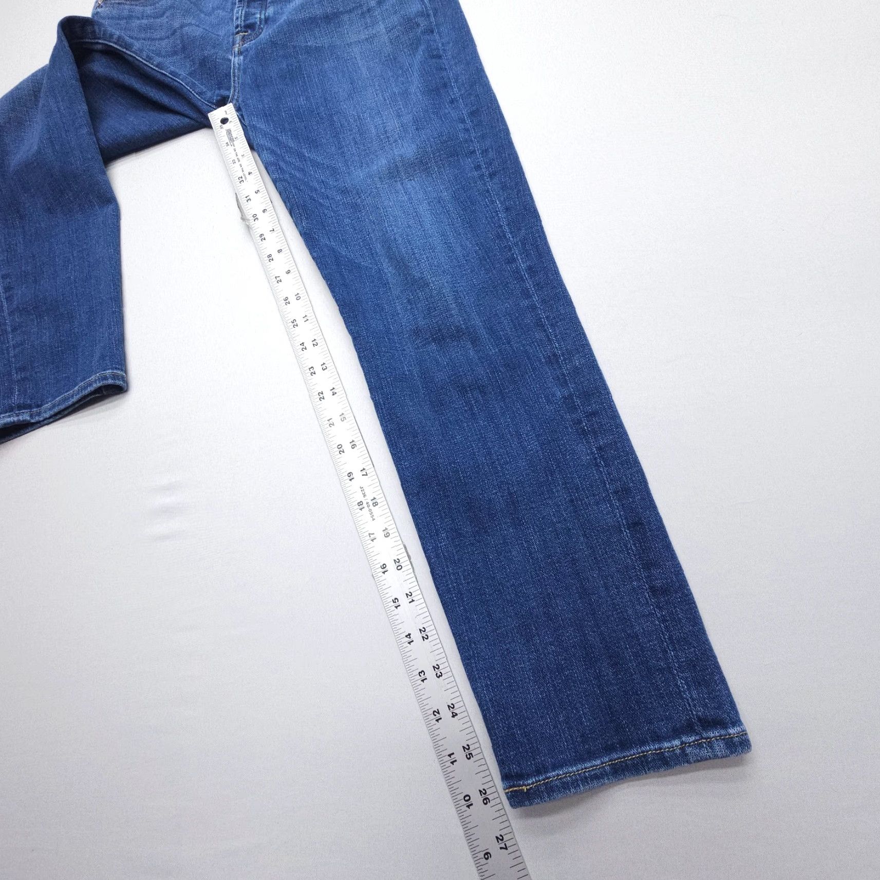 7 For All Mankind 7 For All Mankind Josefina Jeans Boyfriend Women’s Size 28 Blue 7 For All Mankind Josefina Denim Jeans Button Fly Regular Stretch 5-Pocket Women’s Size 28" / US 6 / IT 42 - 5 Thumbnail