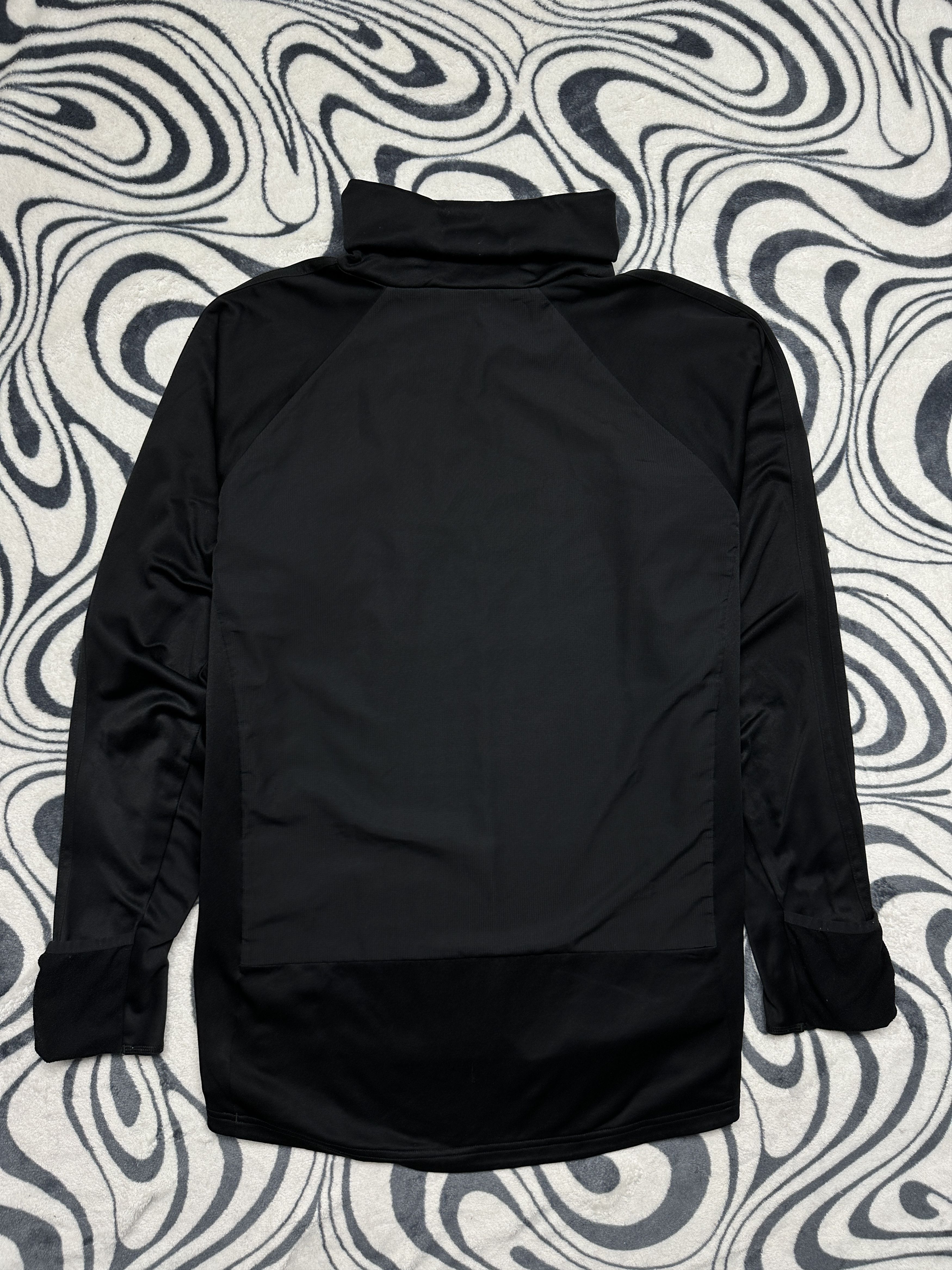Adidas Adidas Manchester United Long Sleeve T-Shirt Size US XL / EU 56 / 4 - 11 Thumbnail