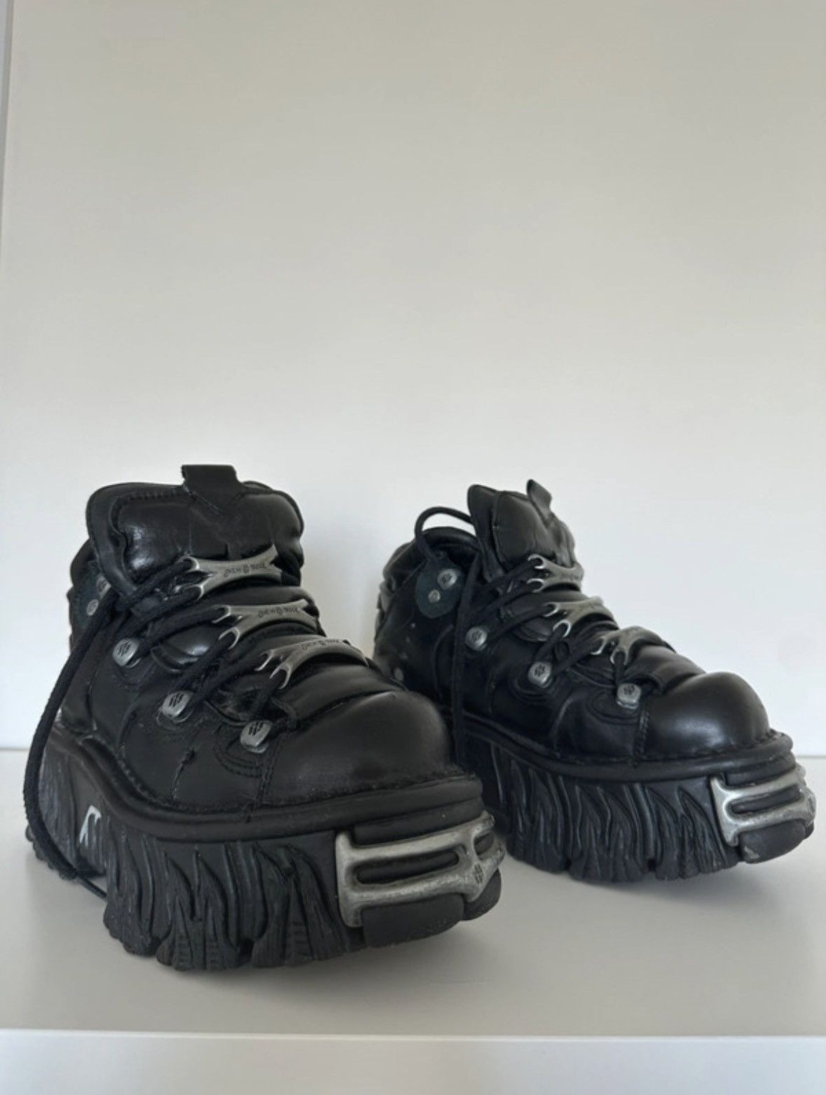 New Rock New Rock Fire M-106-S120 Size US 7 / IT 37 - 1 Thumbnail