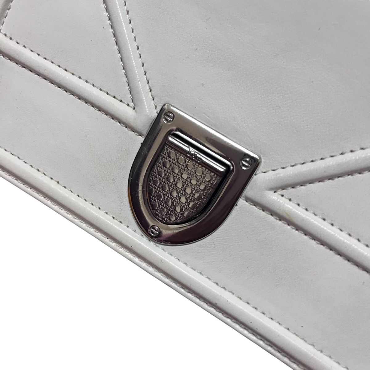 Dior CHRISTIAN DIOR White Grained Leather Diorama Medium Flap Bag Size ONE SIZE - 3 Thumbnail