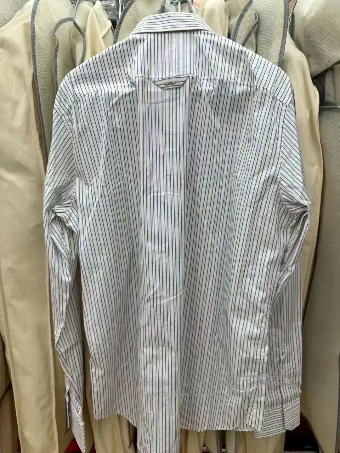 Louis Vuitton Louis Vuitton Blue White Stripe Long. Size US M / EU 48-50 / 2 - 2 Thumbnail