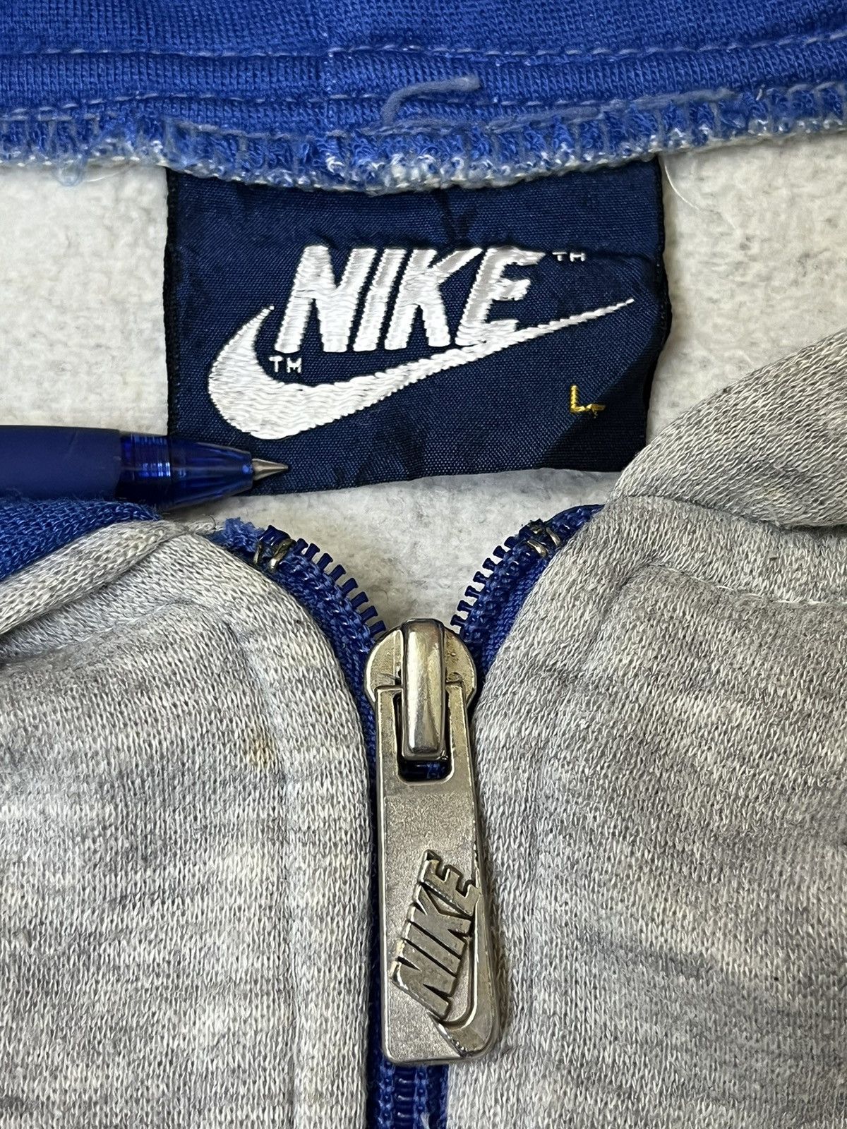 Nike RARE🔥VINTAGE 90s NIKE BLUE TAG ZIPPER HOODIES Size US L / EU 52-54 / 3 - 9 Thumbnail